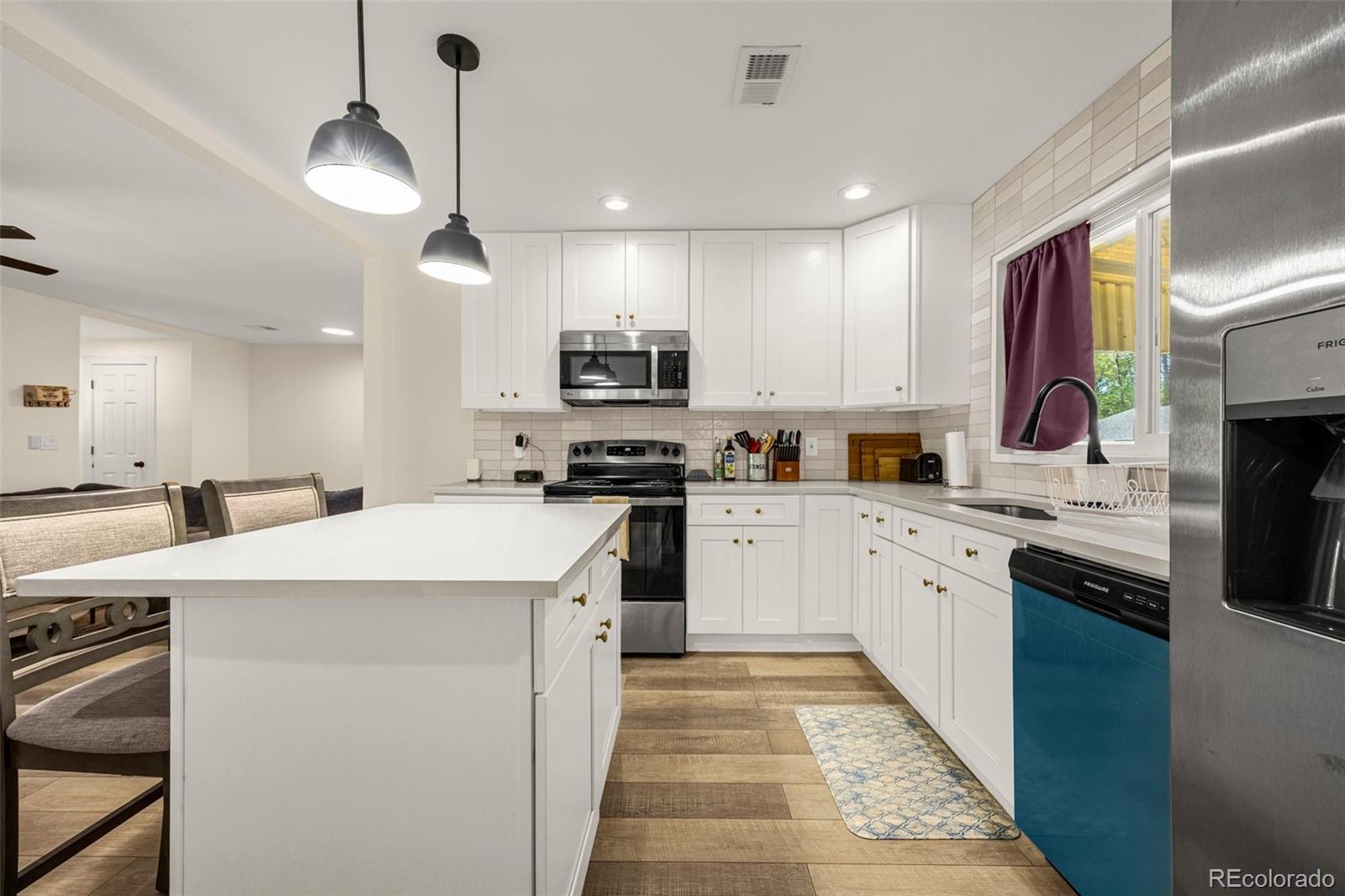MLS Image #5 for 601  hackberry drive,colorado springs, Colorado