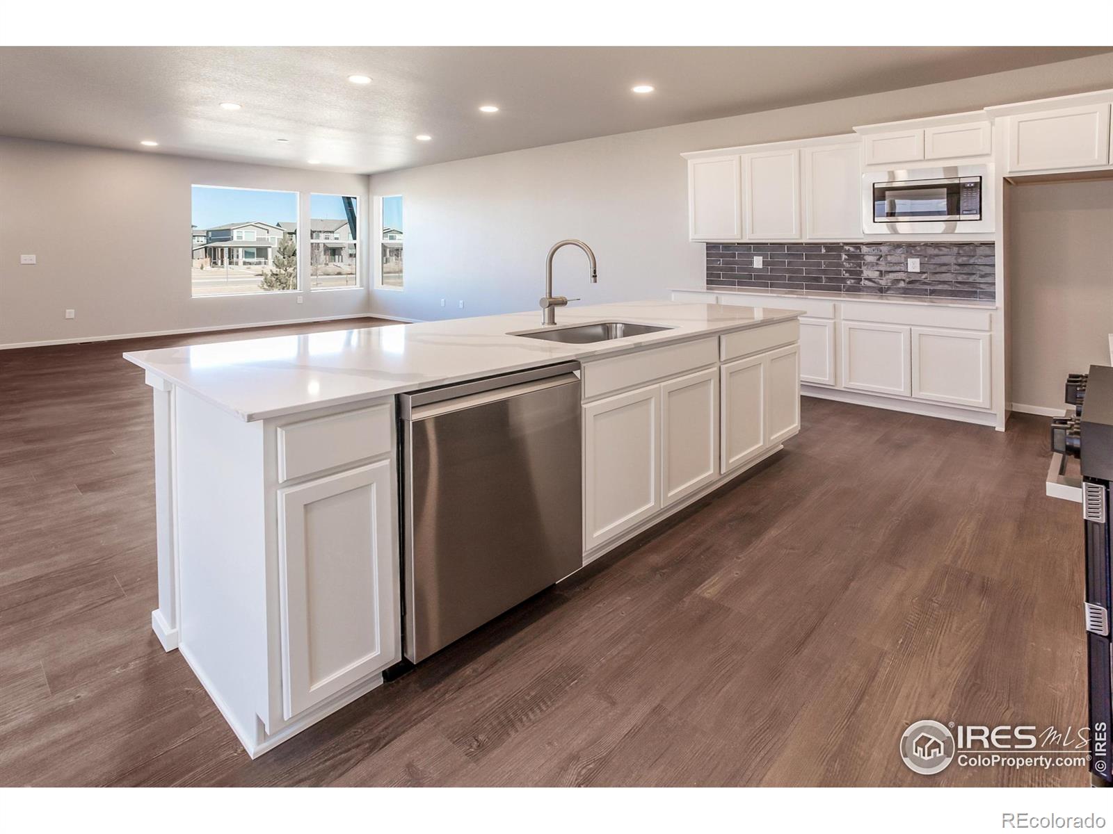 MLS Image #10 for 6105  saddle horn drive,timnath, Colorado
