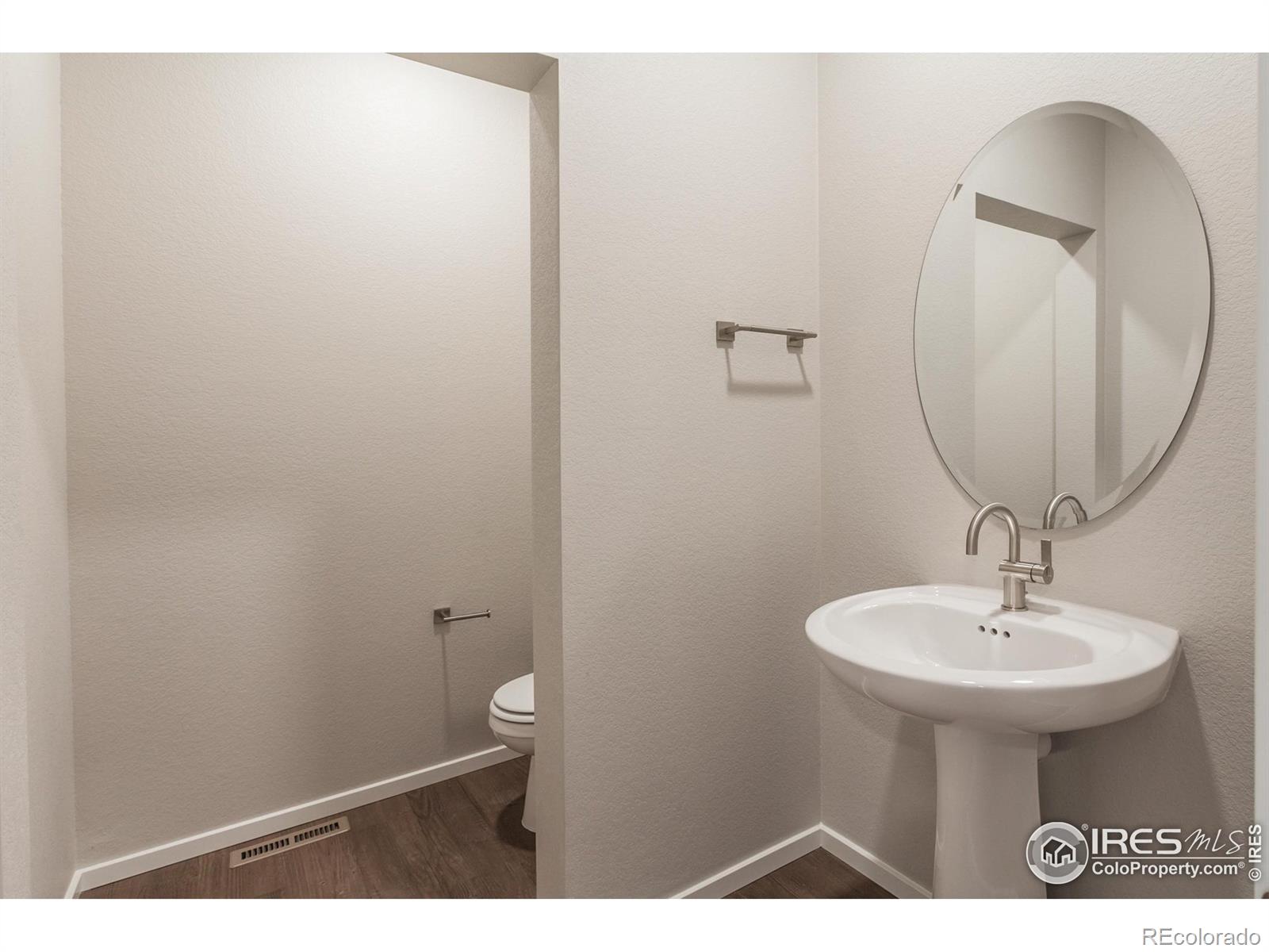 MLS Image #16 for 6105  saddle horn drive,timnath, Colorado