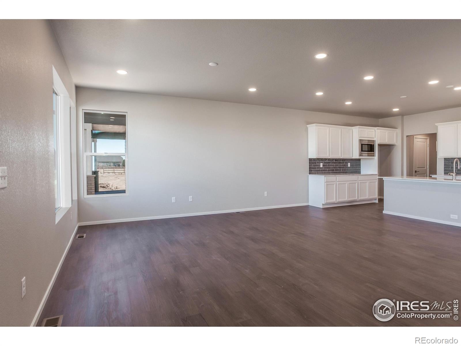 MLS Image #3 for 6105  saddle horn drive,timnath, Colorado