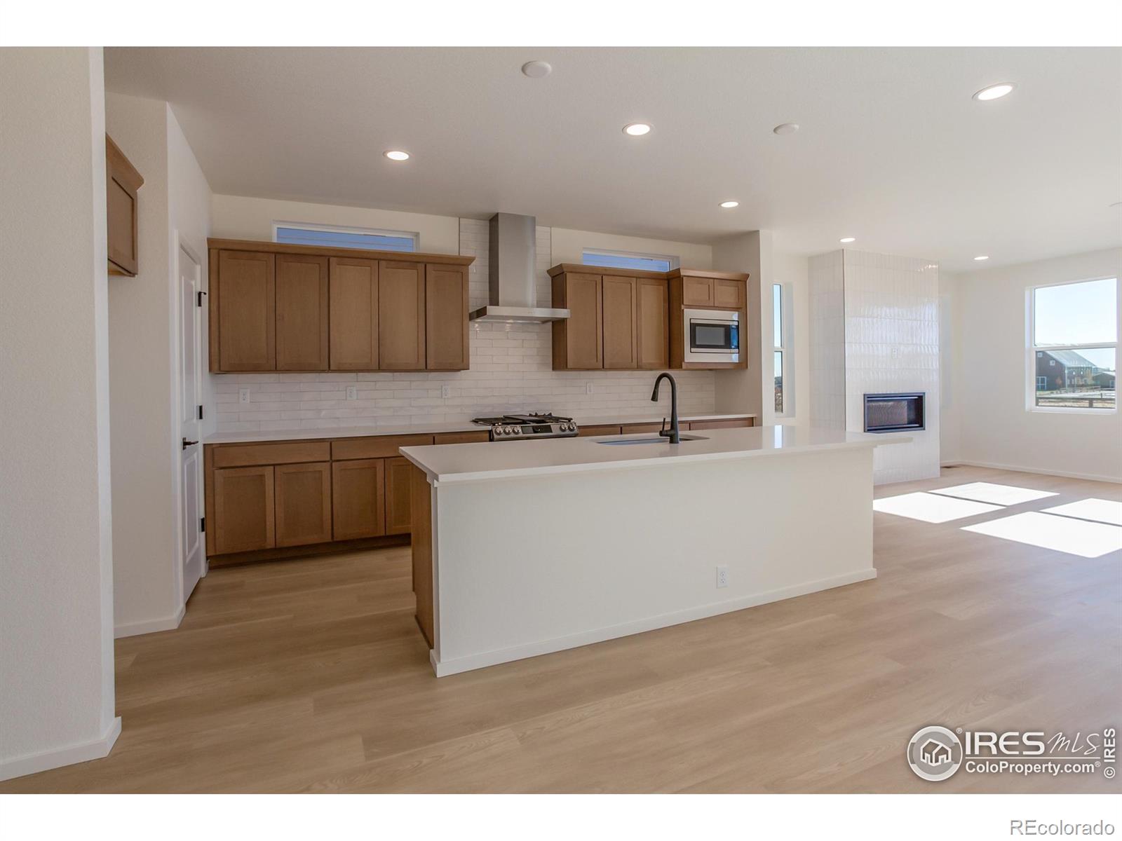 MLS Image #14 for 6073  saddle horn drive,timnath, Colorado