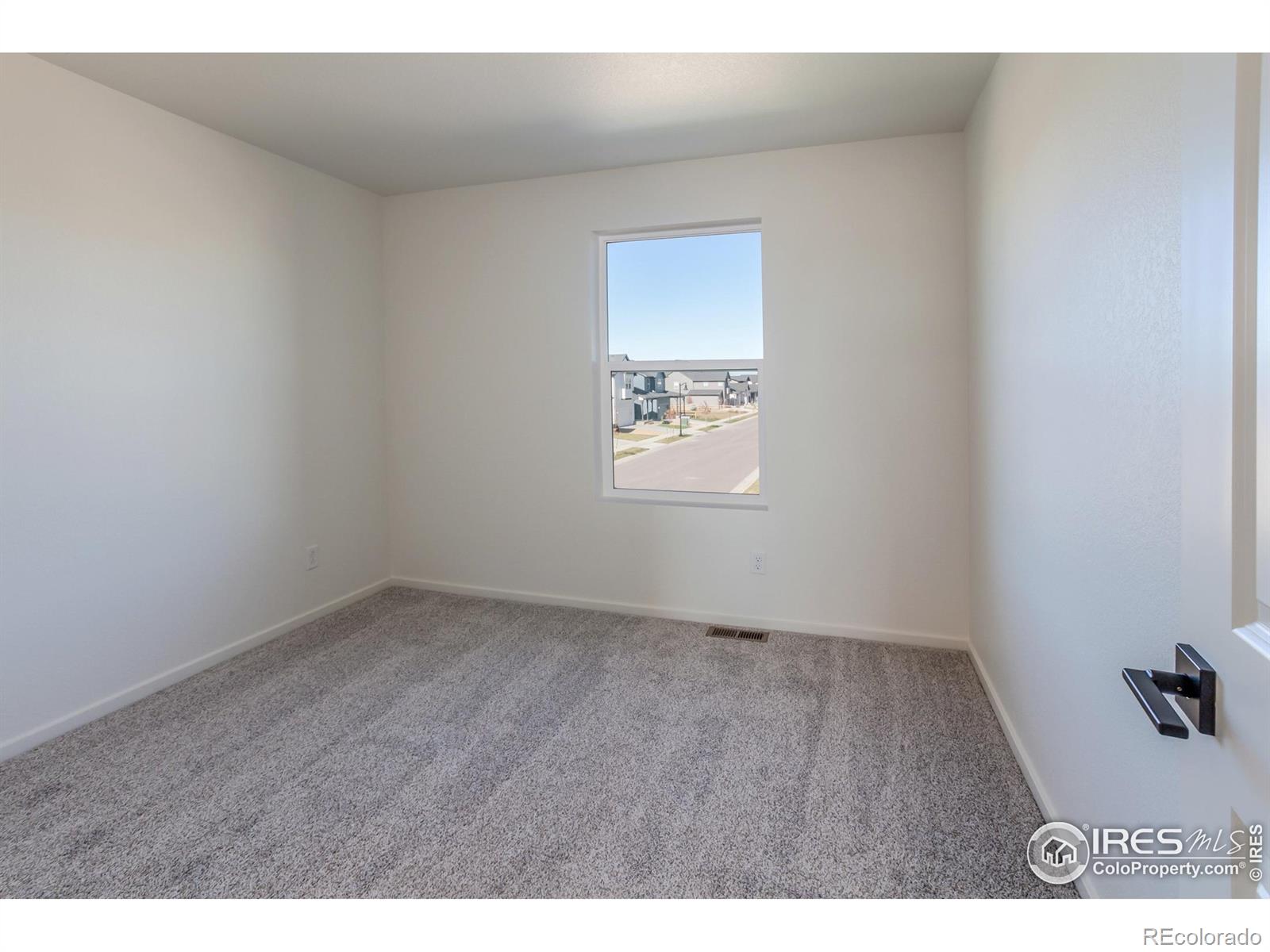 MLS Image #25 for 6073  saddle horn drive,timnath, Colorado