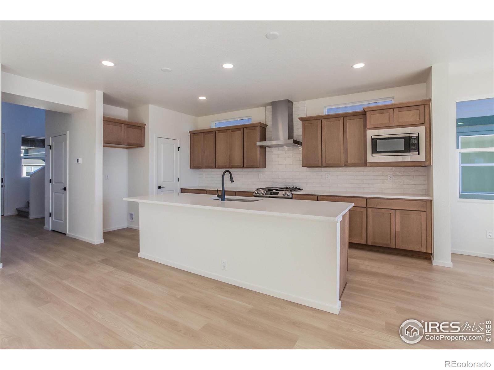 MLS Image #8 for 6073  saddle horn drive,timnath, Colorado