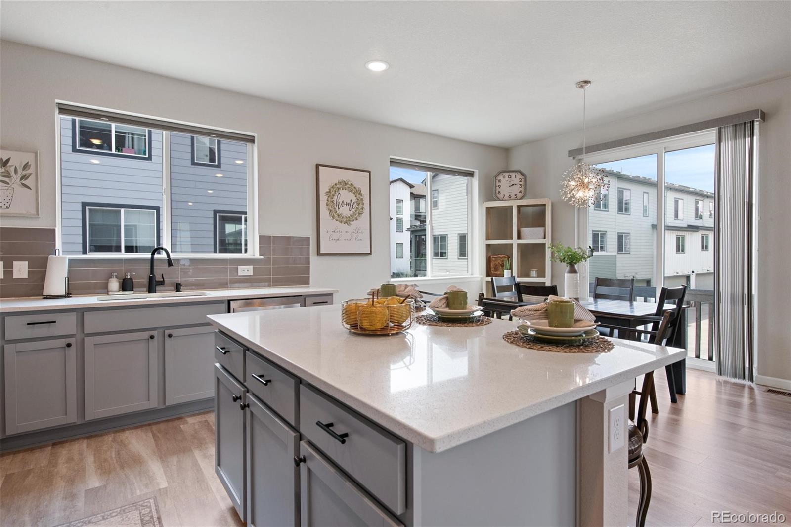 MLS Image #8 for 1315  hoyt street,lakewood, Colorado