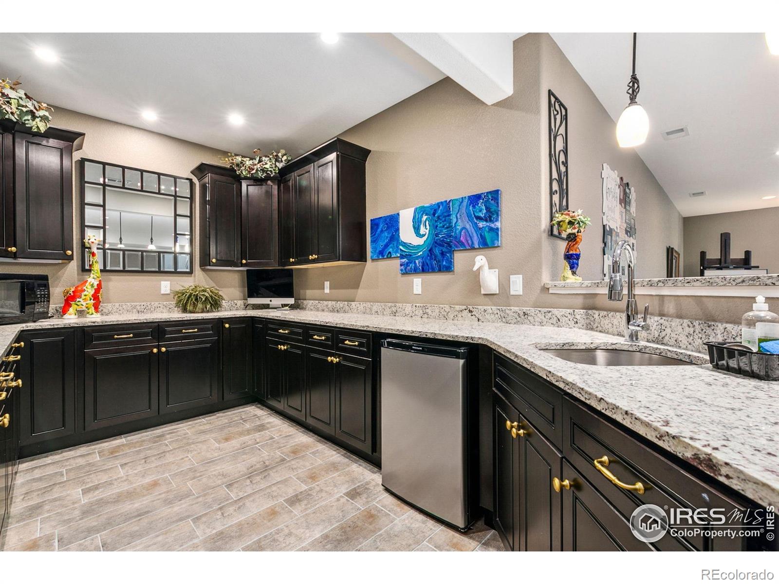 MLS Image #22 for 674  sundance drive,windsor, Colorado