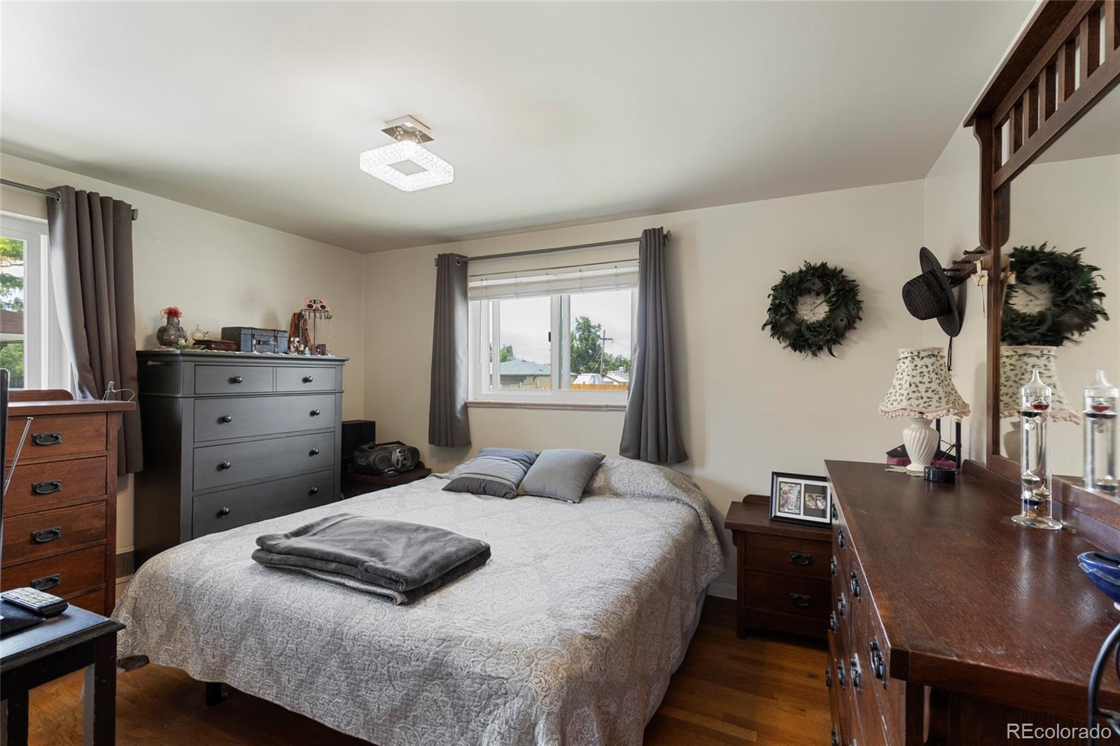 MLS Image #10 for 9830 e 5th avenue,aurora, Colorado