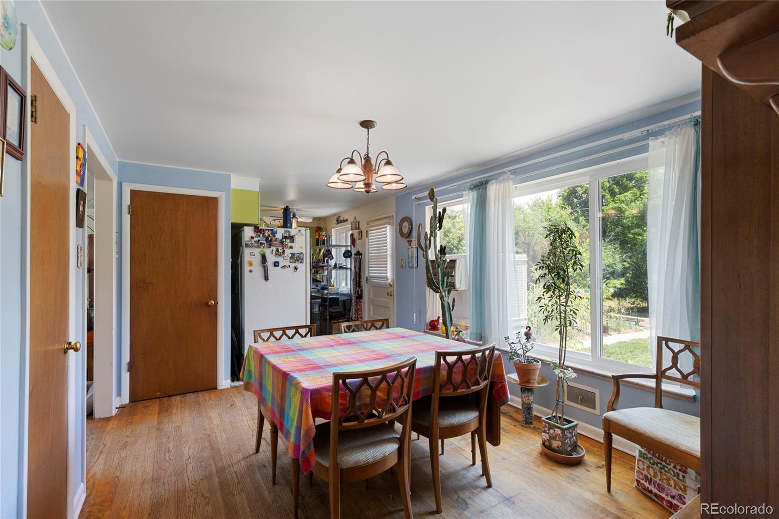 MLS Image #13 for 9830 e 5th avenue,aurora, Colorado