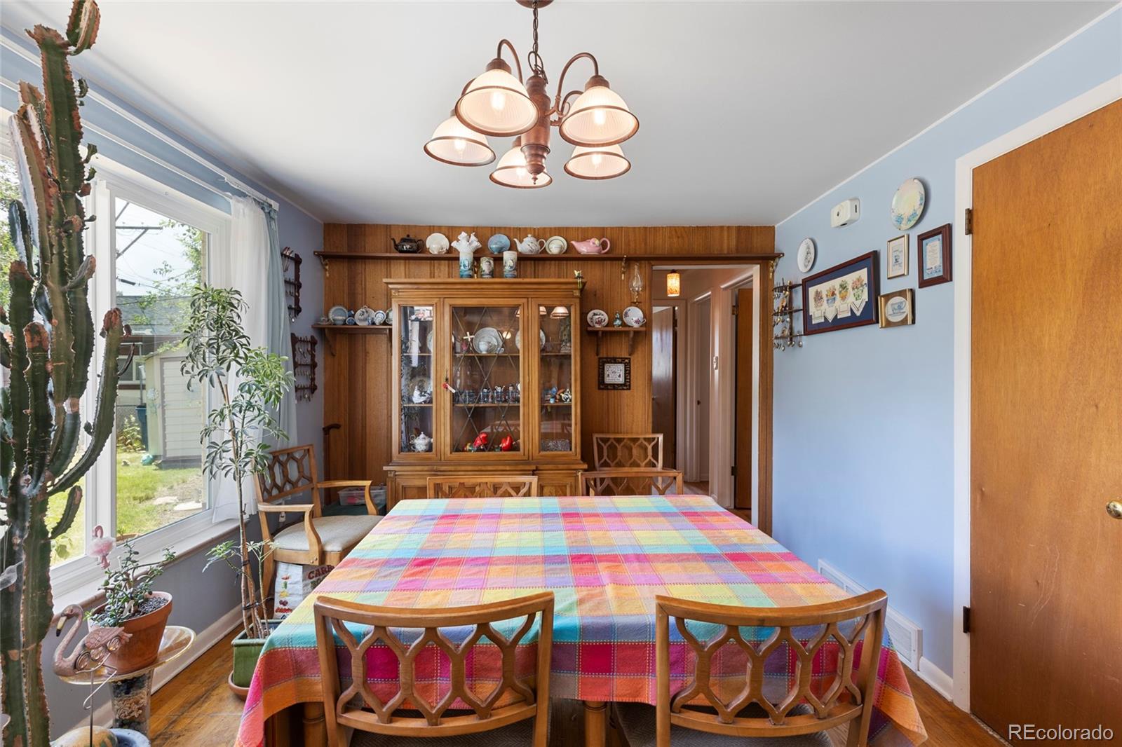 MLS Image #14 for 9830 e 5th avenue,aurora, Colorado