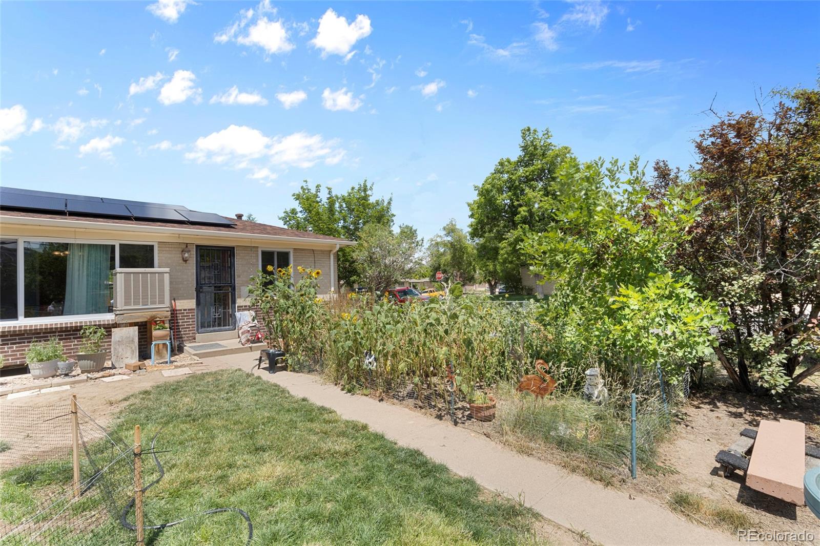 MLS Image #19 for 9830 e 5th avenue,aurora, Colorado