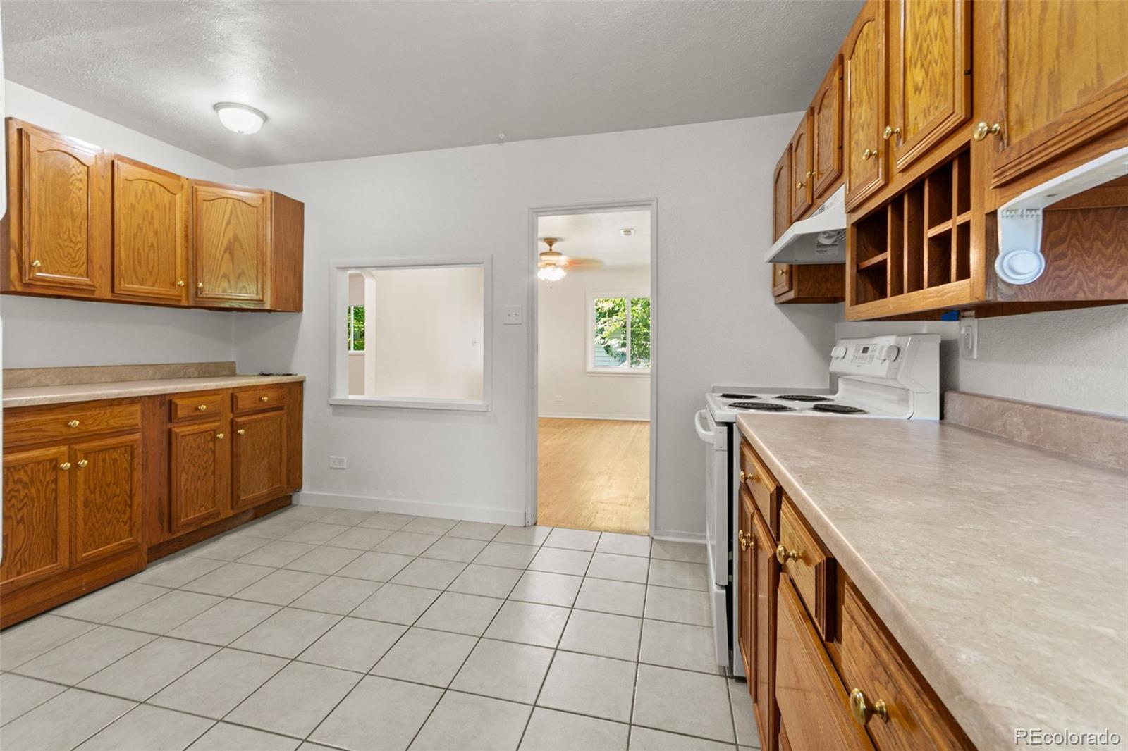 MLS Image #10 for 1240  willow street,denver, Colorado