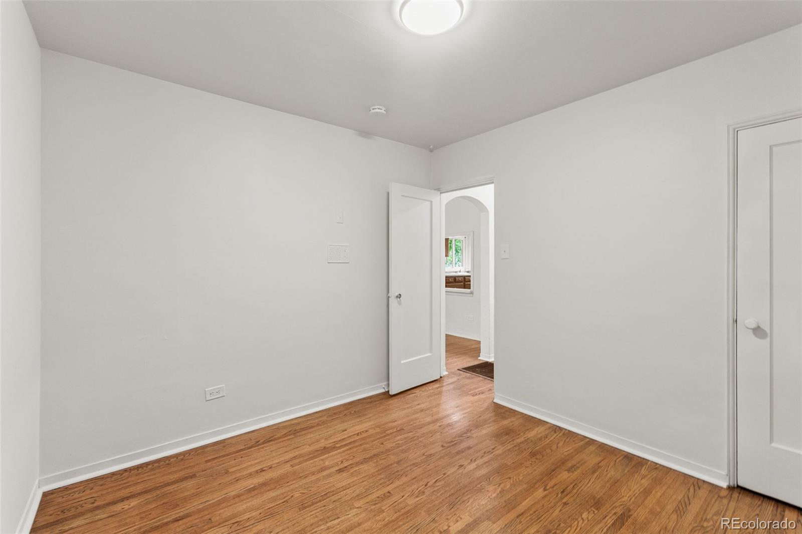 MLS Image #19 for 1240  willow street,denver, Colorado