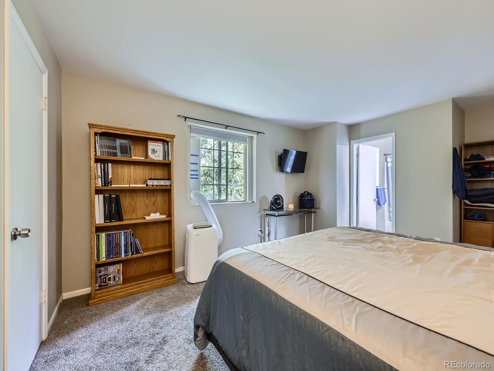 MLS Image #12 for 4935 e 100th drive,thornton, Colorado