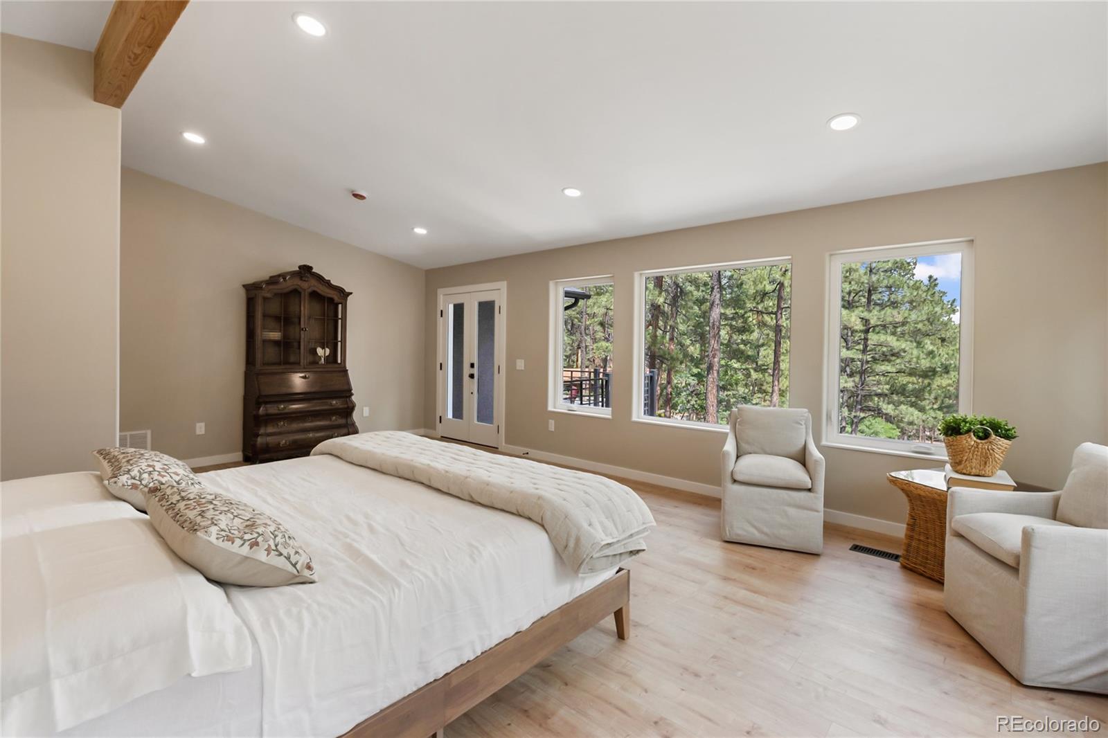 MLS Image #17 for 1320  spring valley drive,colorado springs, Colorado