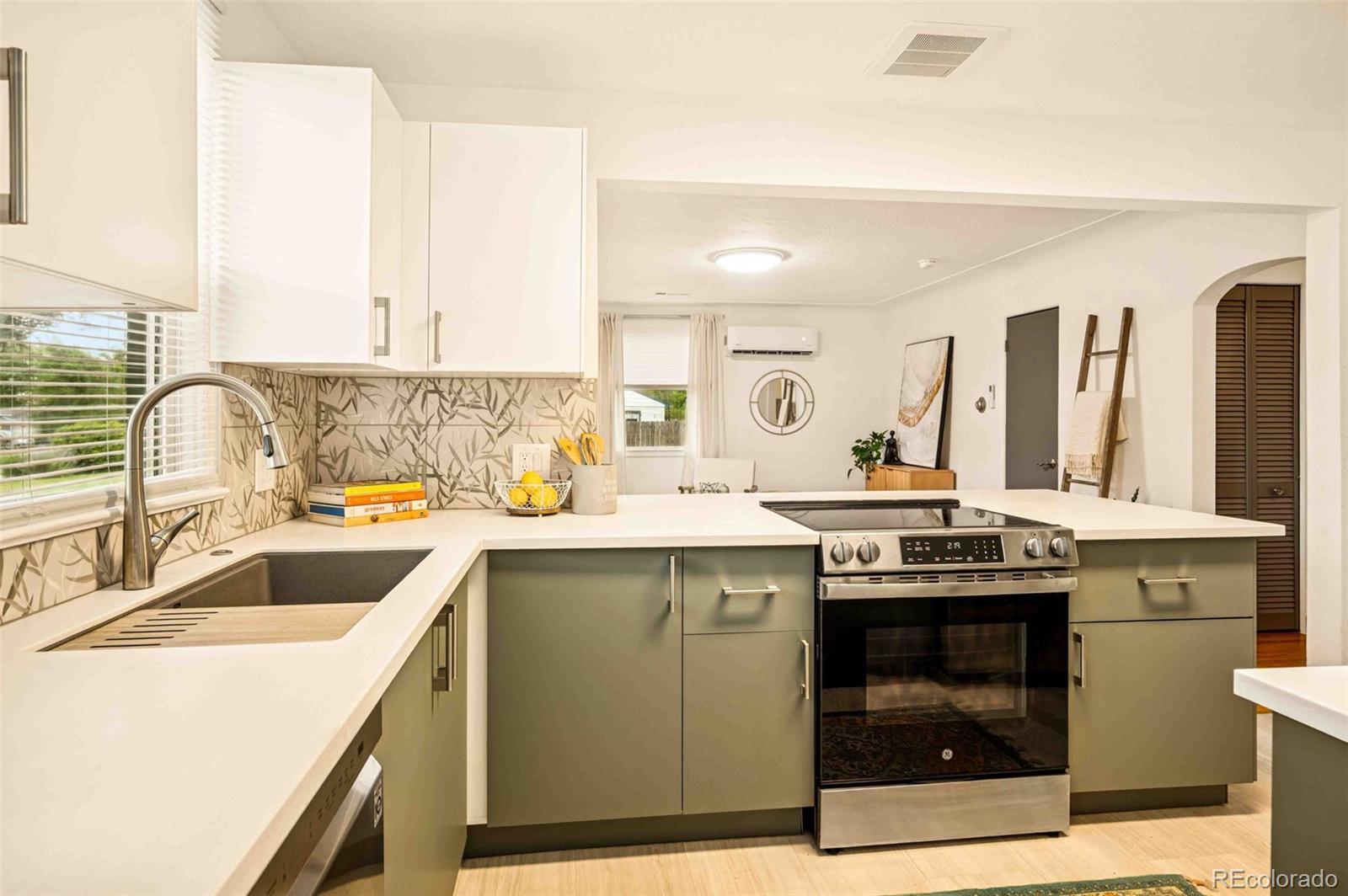 MLS Image #20 for 2575  saulsbury street,lakewood, Colorado
