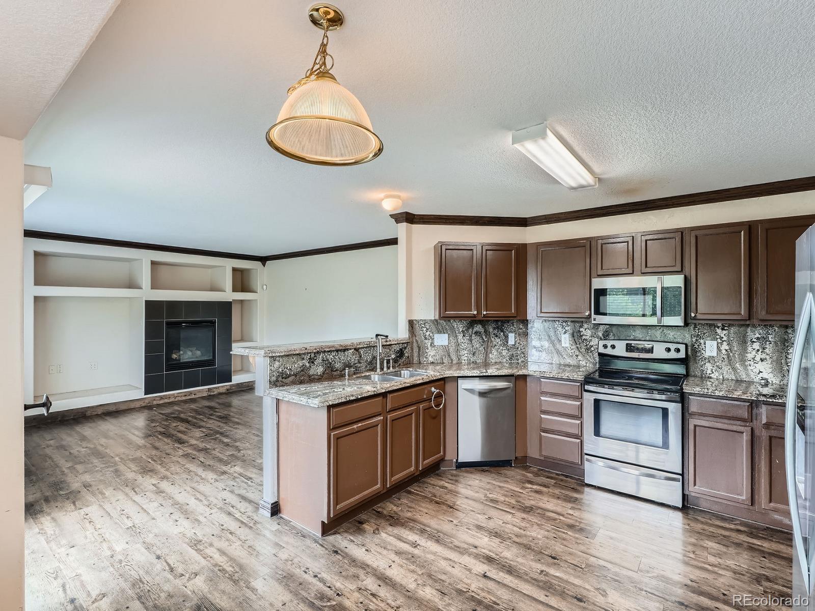 MLS Image #4 for 5553  jasper street,denver, Colorado
