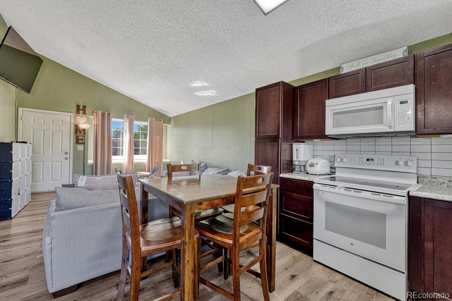 MLS Image #11 for 3730  hazelwood court,colorado springs, Colorado