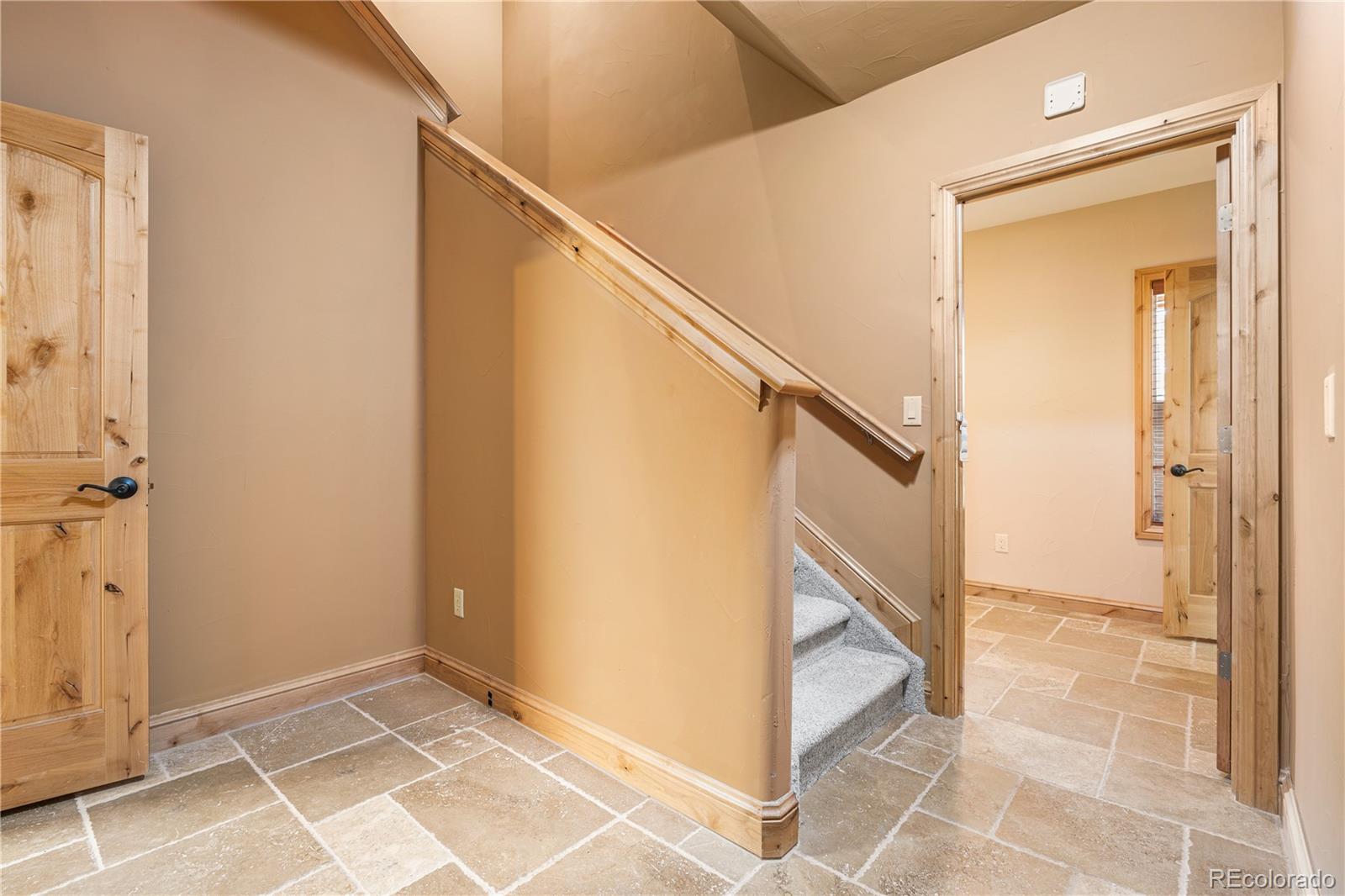 MLS Image #39 for 691  cumberland road,larkspur, Colorado