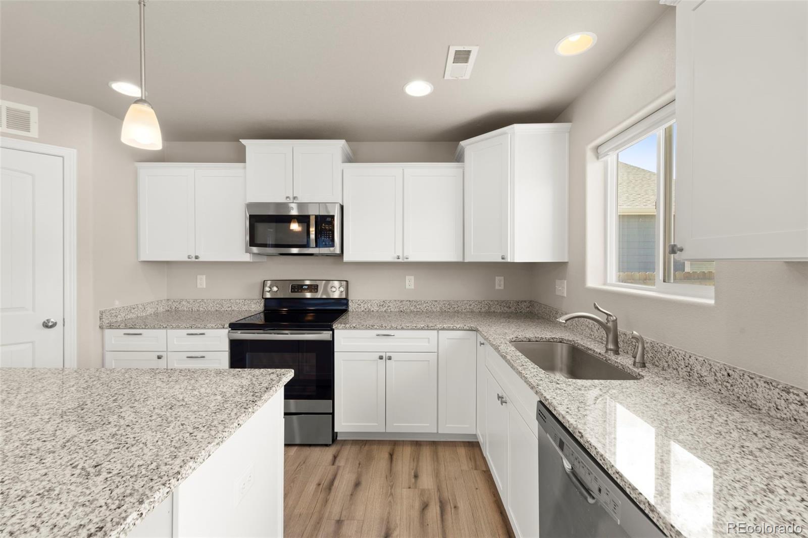 MLS Image #18 for 7721  berwyn loop,peyton, Colorado