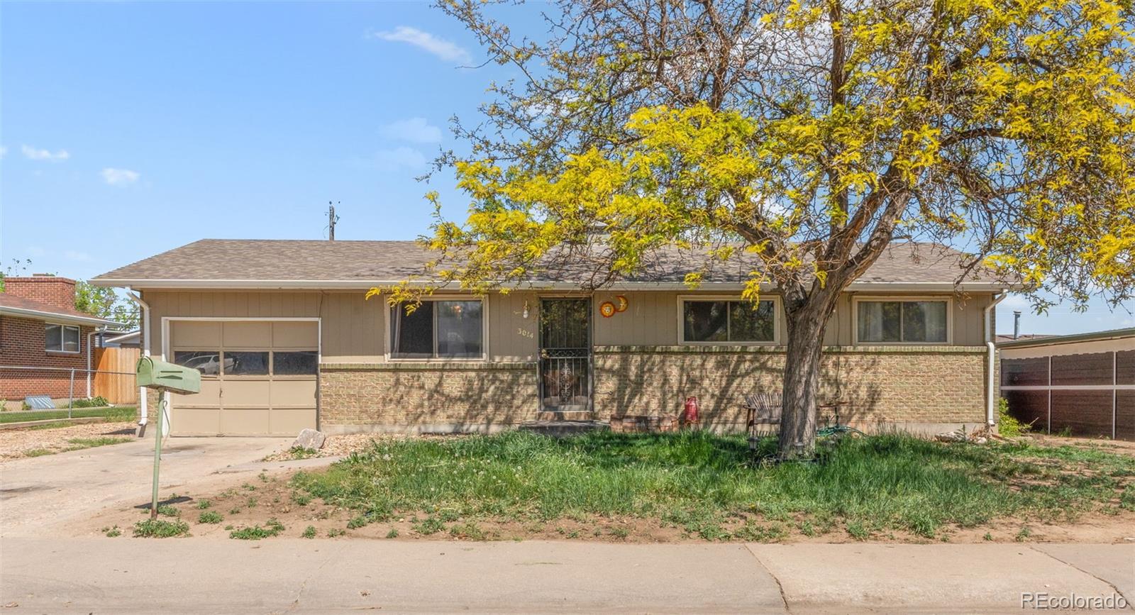 CMA Image for 3014  Lakeside Drive,Evans, Colorado