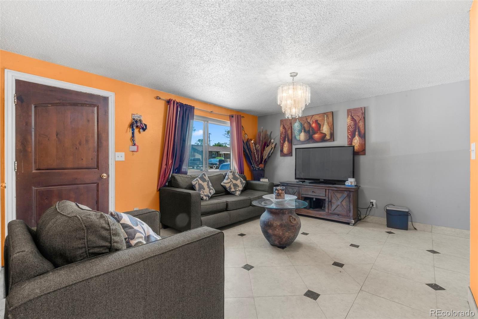 MLS Image #3 for 3014  lakeside drive,evans, Colorado