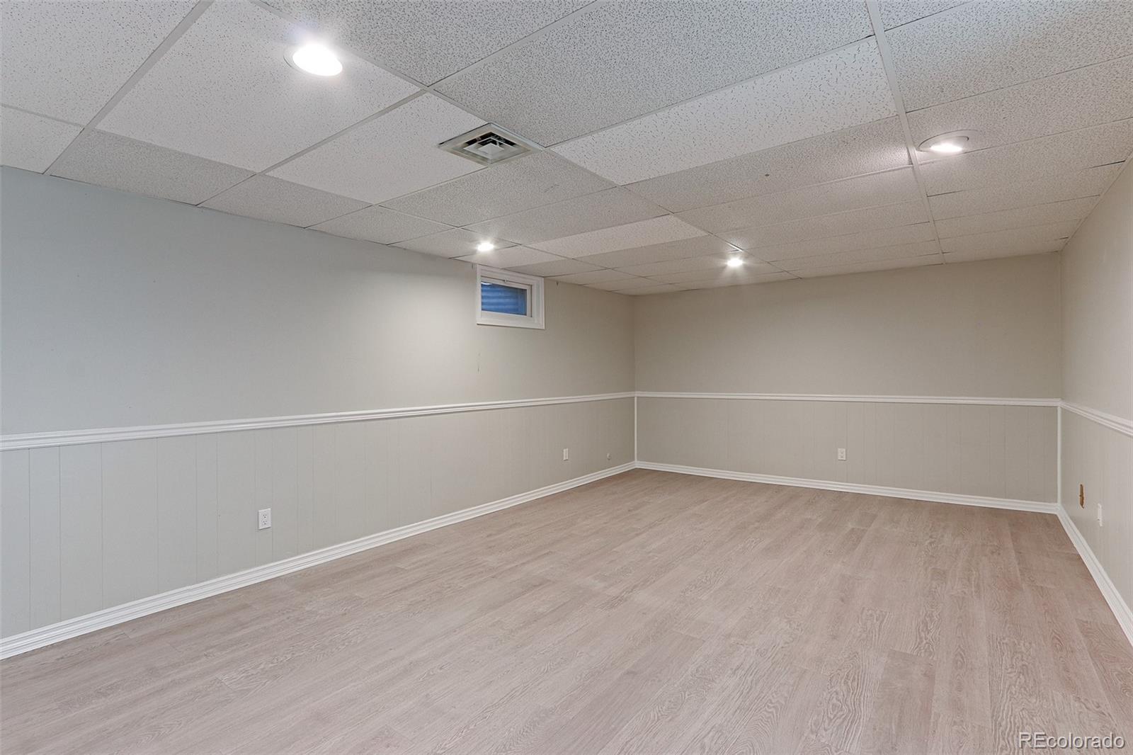 MLS Image #16 for 6454 w 85th avenue,arvada, Colorado