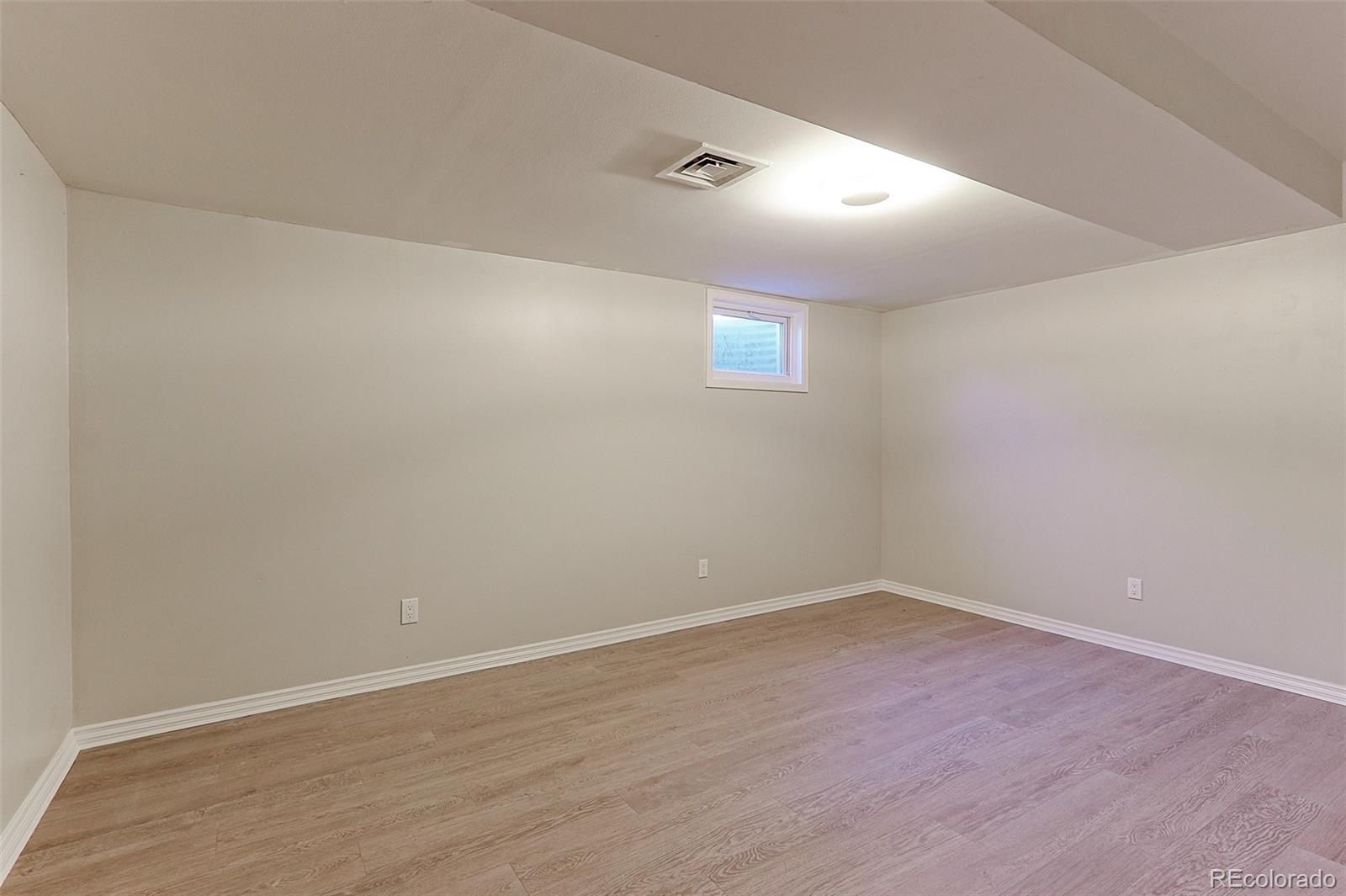 MLS Image #18 for 6454 w 85th avenue,arvada, Colorado