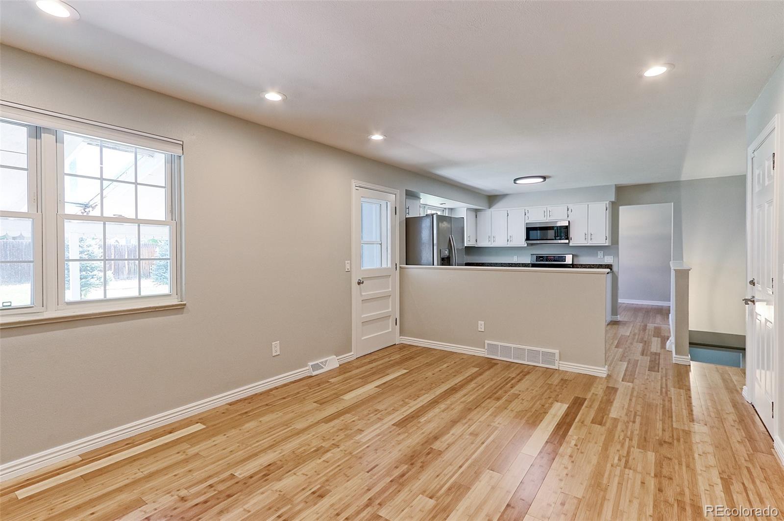 MLS Image #9 for 6454 w 85th avenue,arvada, Colorado