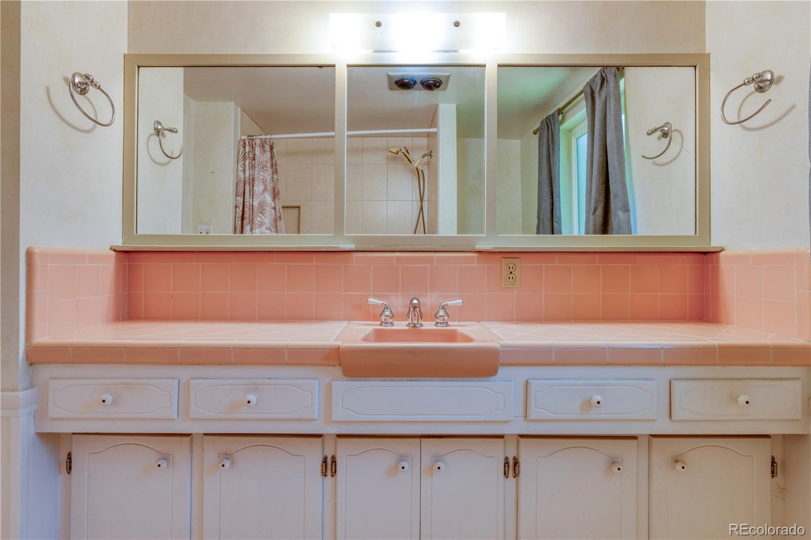 MLS Image #19 for 815  hoyt street,lakewood, Colorado