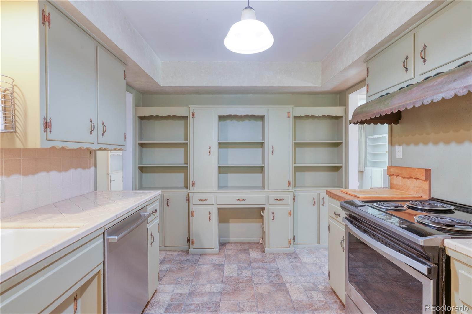 MLS Image #25 for 815  hoyt street,lakewood, Colorado