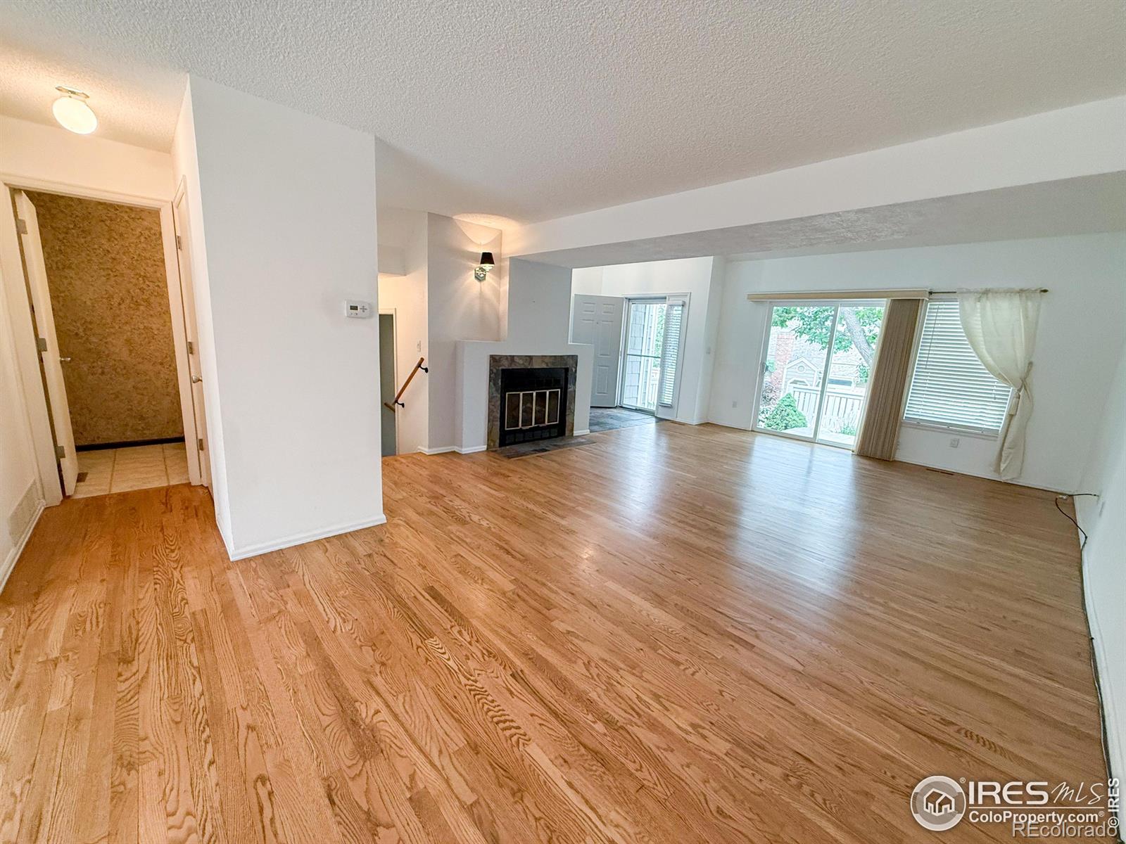 MLS Image #6 for 154  blue spruce court,highlands ranch, Colorado