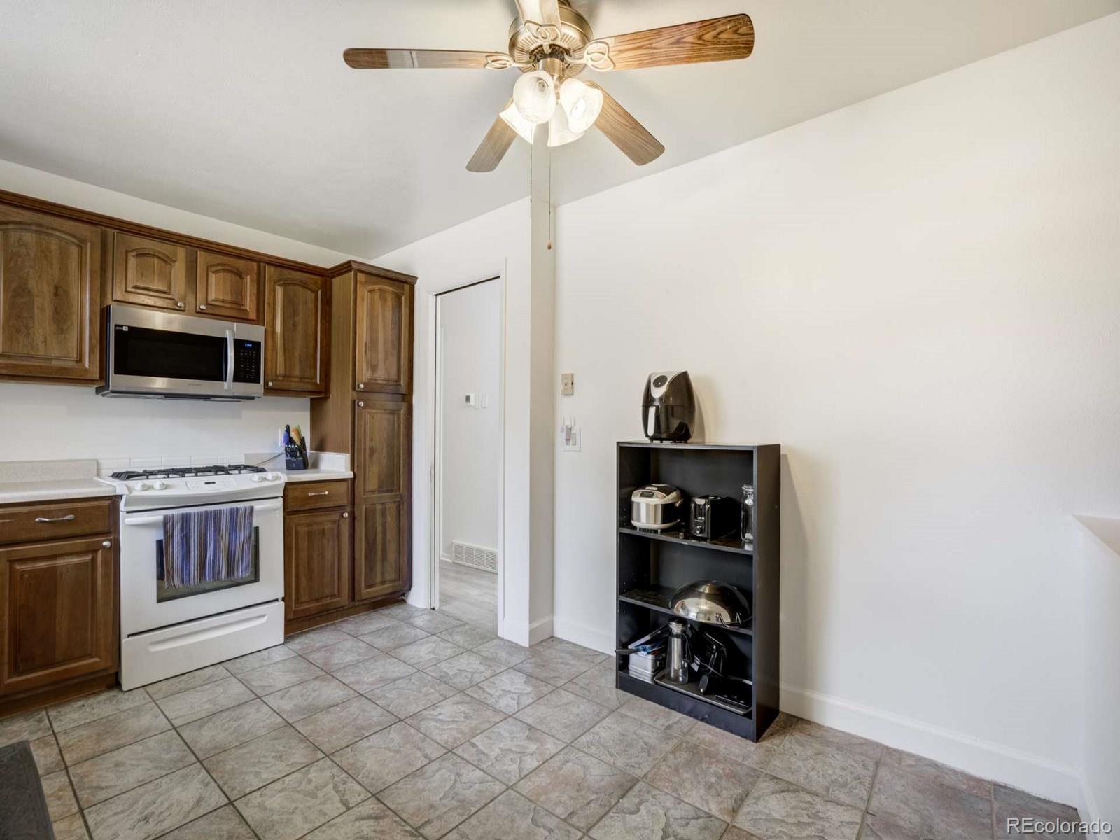 MLS Image #10 for 7936  eaton street,arvada, Colorado