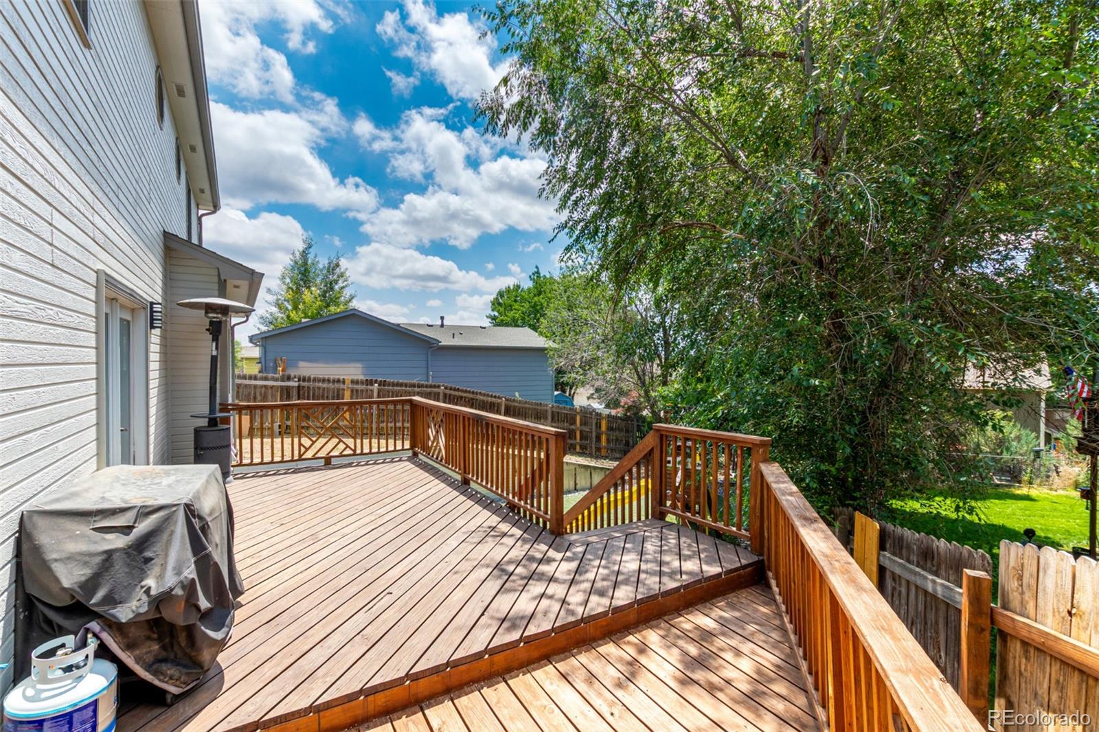 MLS Image #28 for 739  sage place,berthoud, Colorado