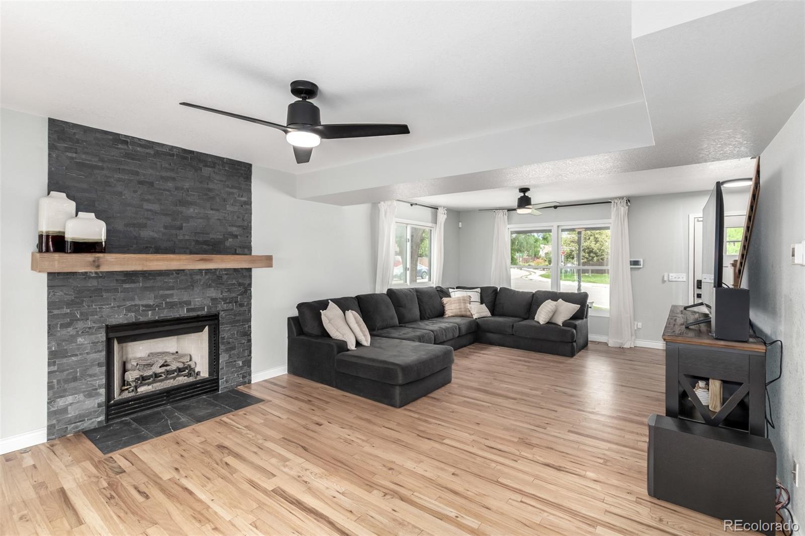 MLS Image #4 for 739  sage place,berthoud, Colorado