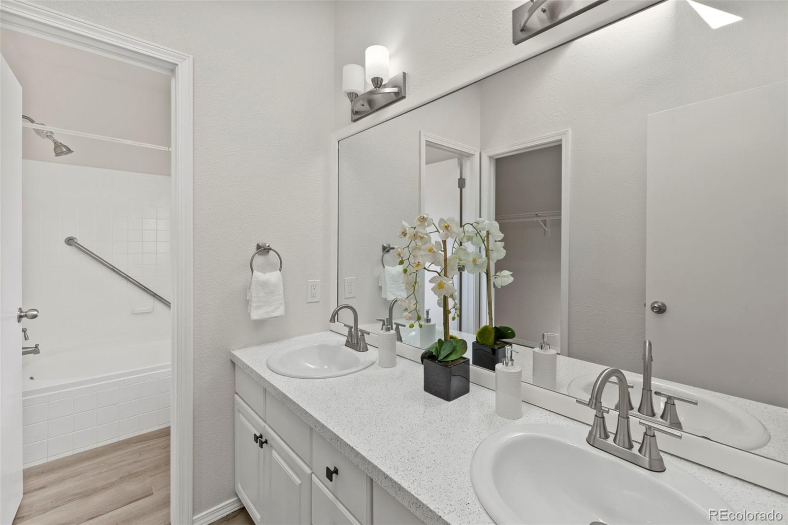 MLS Image #13 for 2325  troy court,colorado springs, Colorado