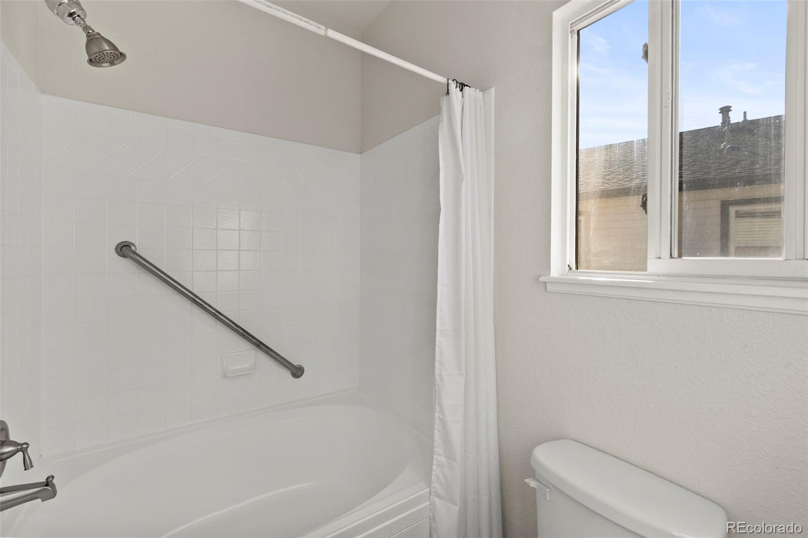 MLS Image #14 for 2325  troy court,colorado springs, Colorado
