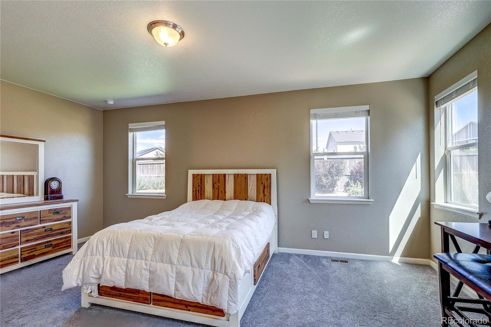 MLS Image #13 for 15619  syracuse way,thornton, Colorado