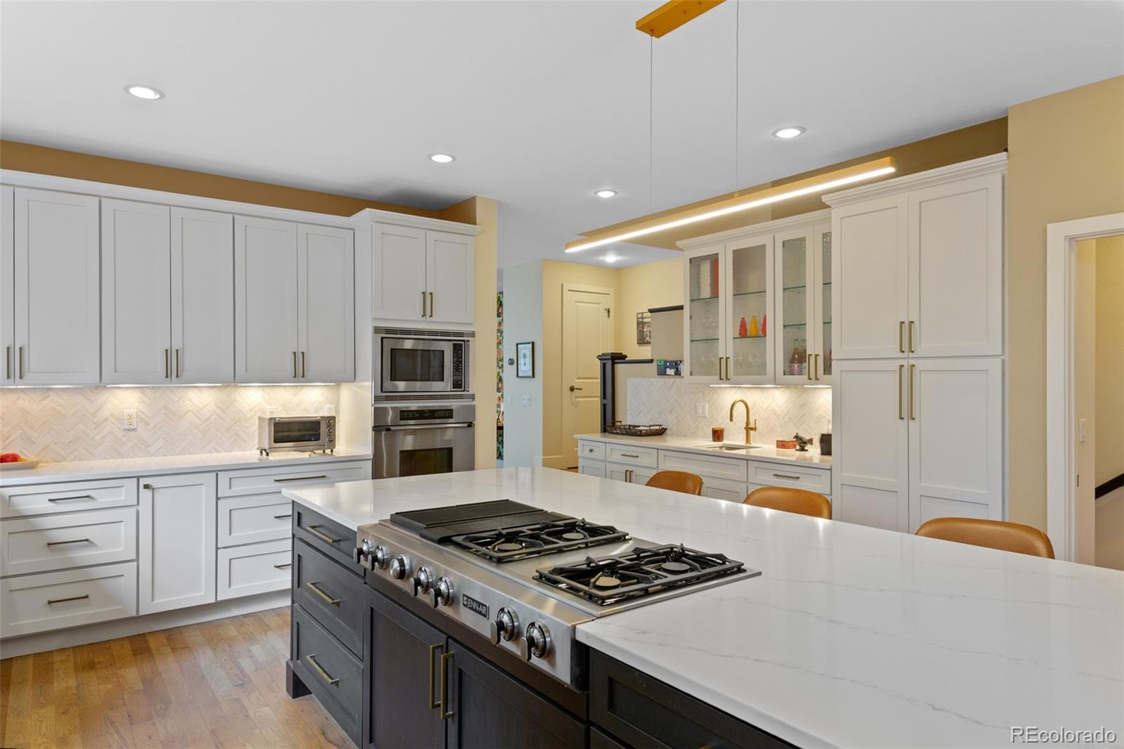 MLS Image #10 for 1479 s clarkson street,denver, Colorado