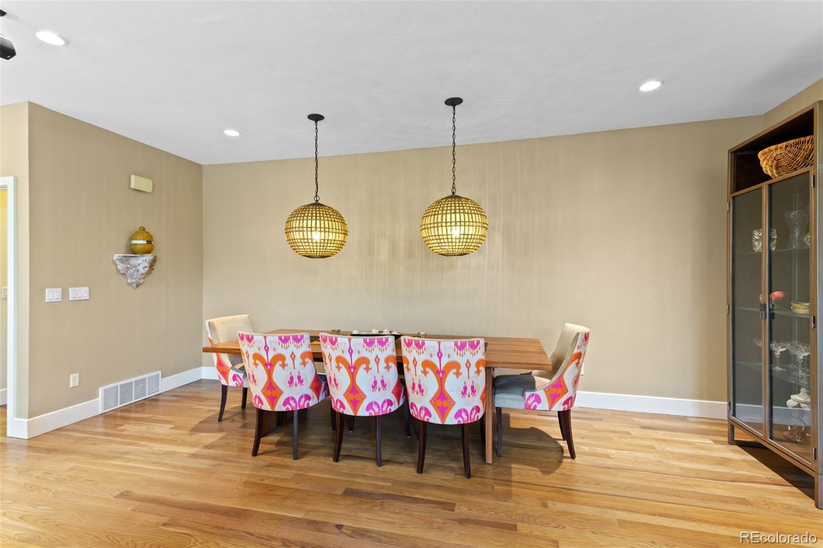 MLS Image #15 for 1479 s clarkson street,denver, Colorado