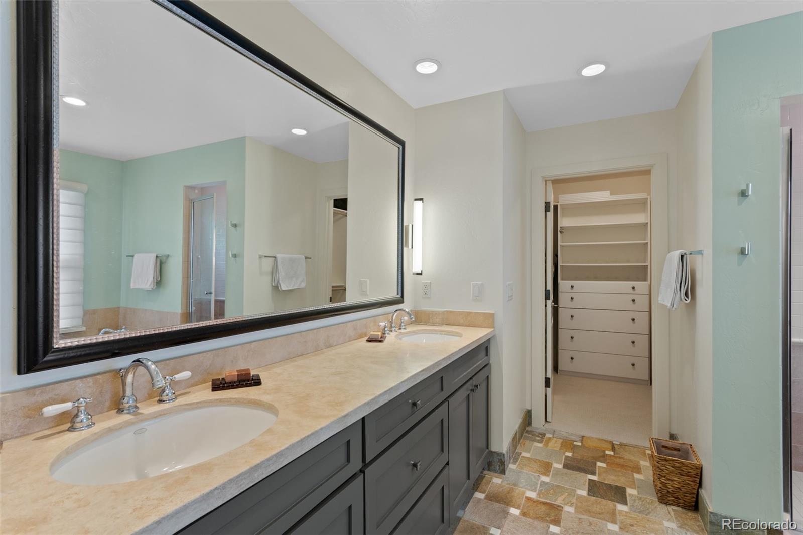 MLS Image #19 for 1479 s clarkson street,denver, Colorado