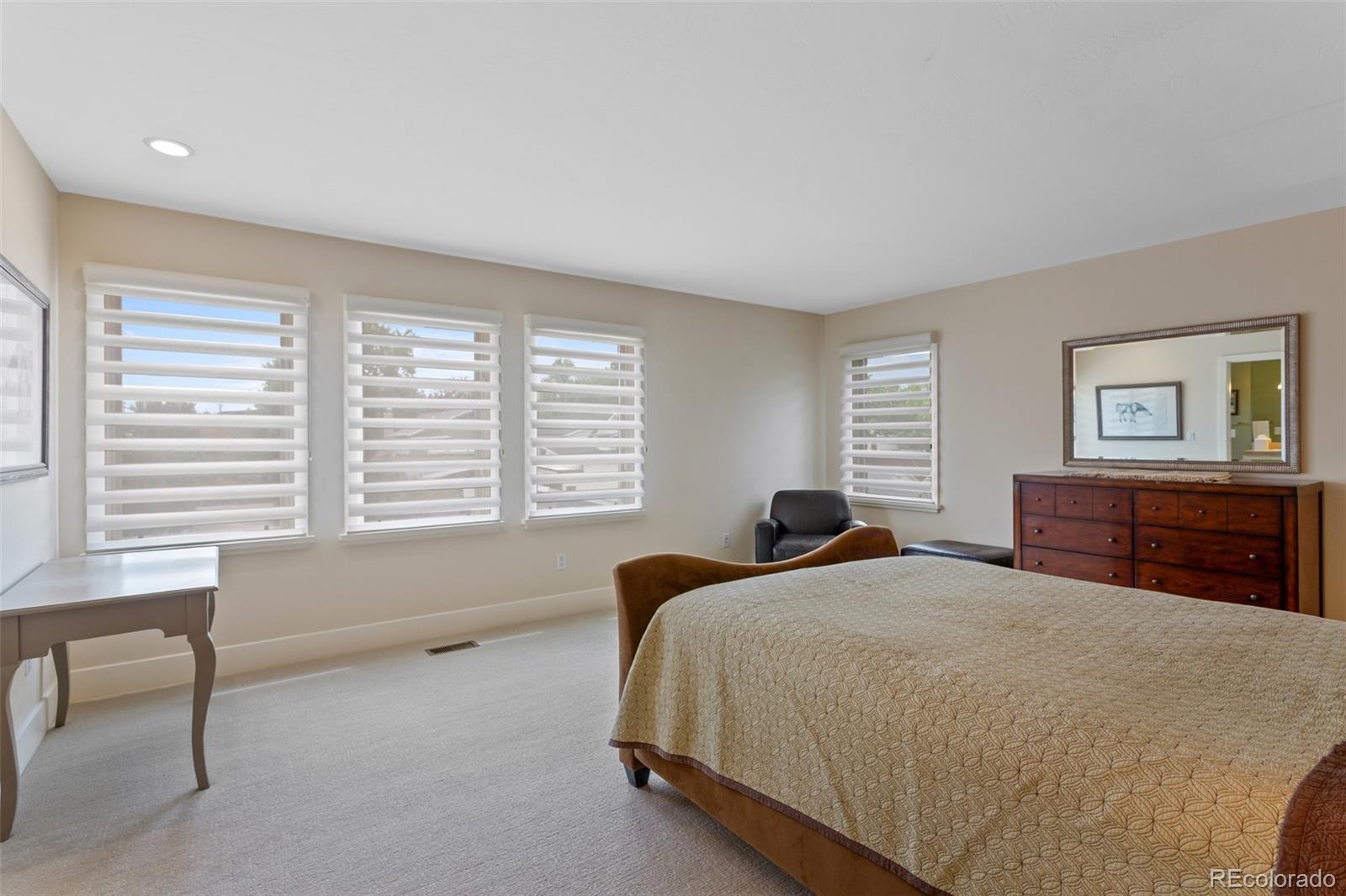 MLS Image #22 for 1479 s clarkson street,denver, Colorado