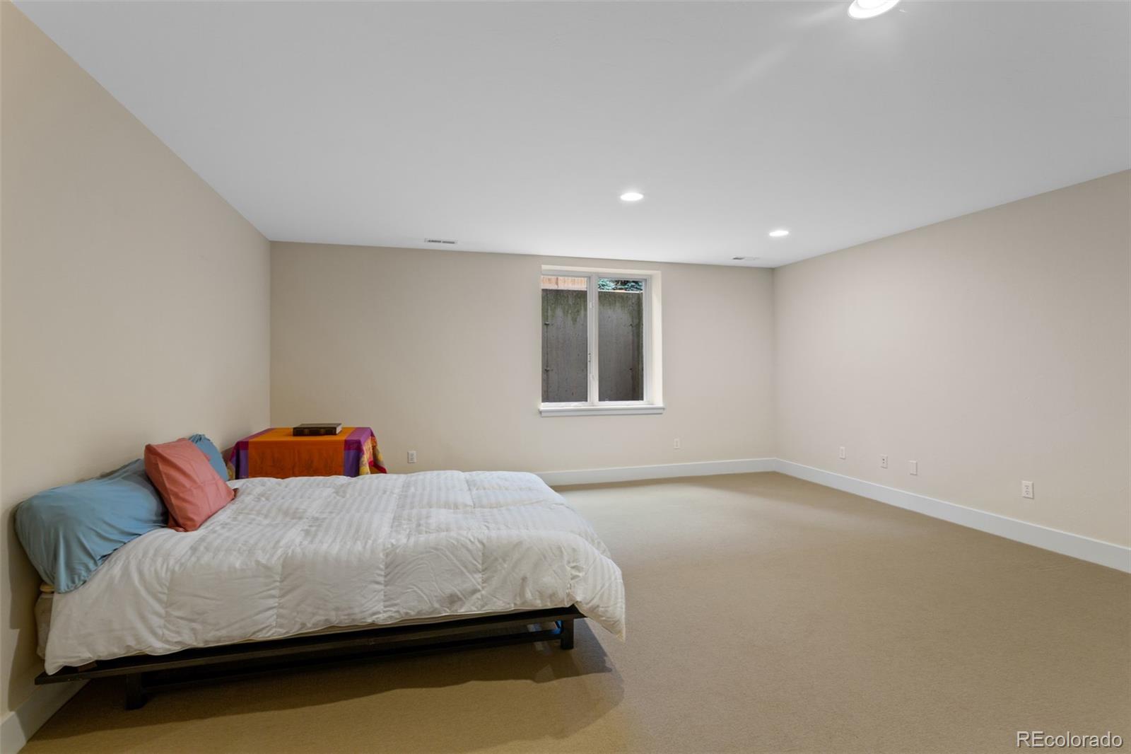 MLS Image #24 for 1479 s clarkson street,denver, Colorado