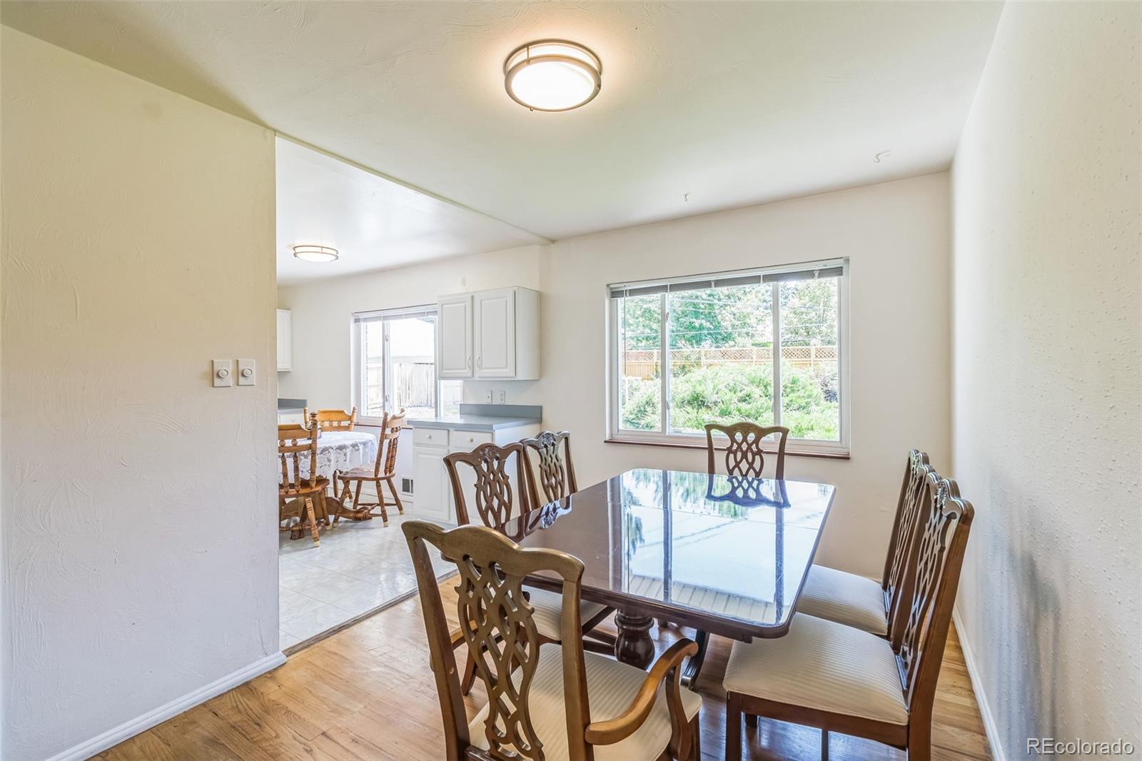 MLS Image #10 for 2902 s meade street,denver, Colorado