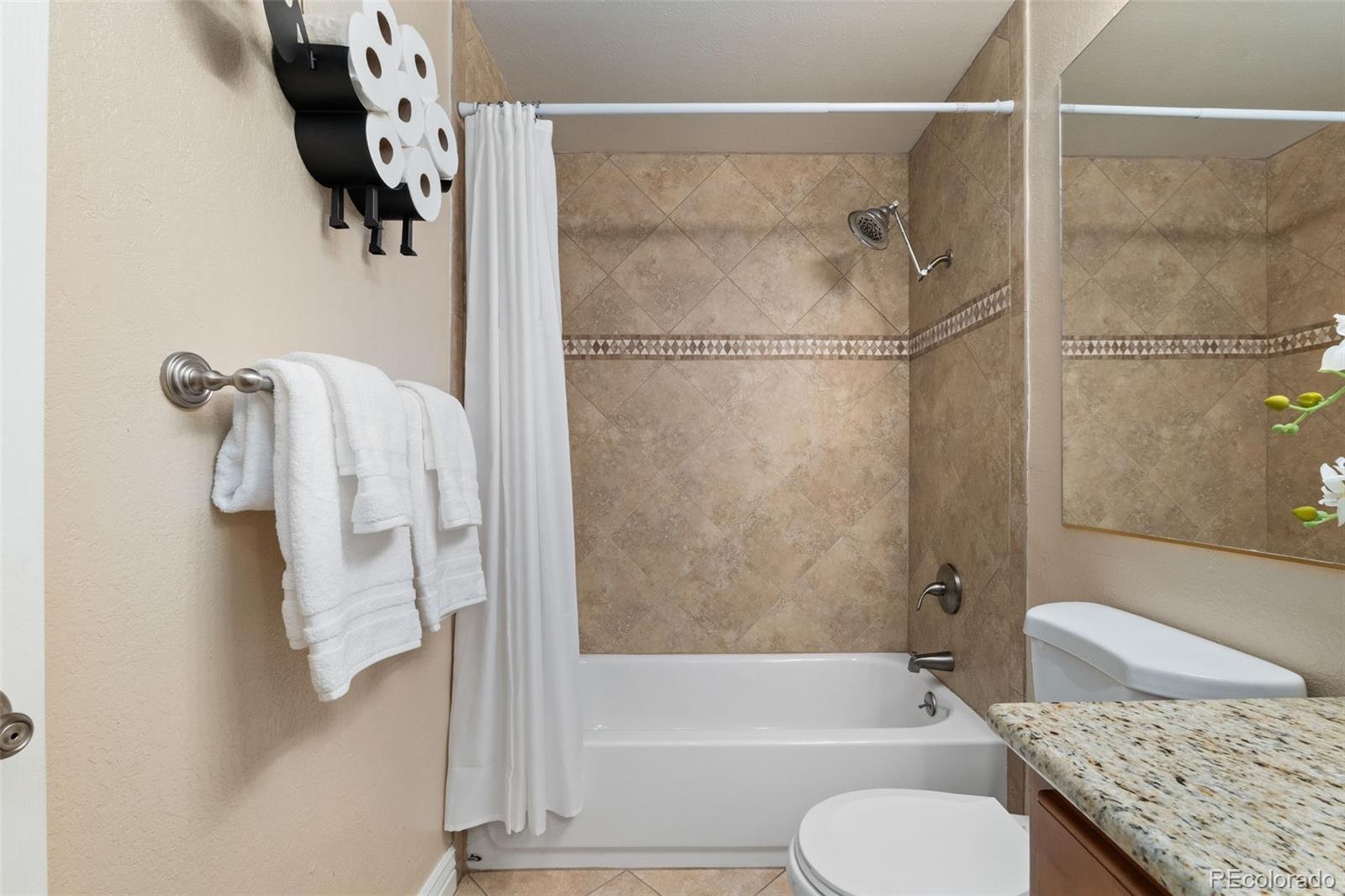MLS Image #25 for 10005 w warren drive,lakewood, Colorado
