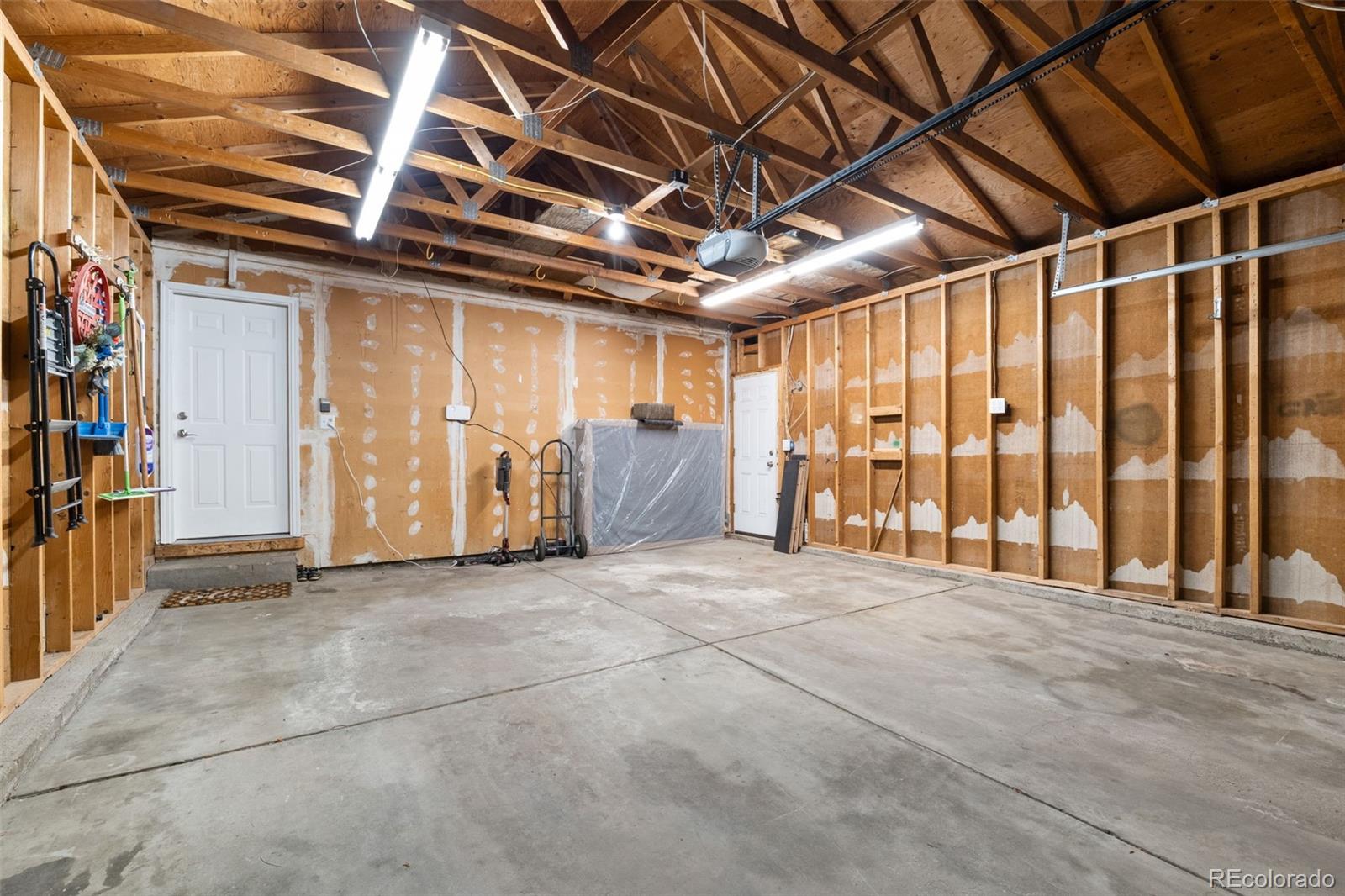 MLS Image #39 for 10005 w warren drive,lakewood, Colorado