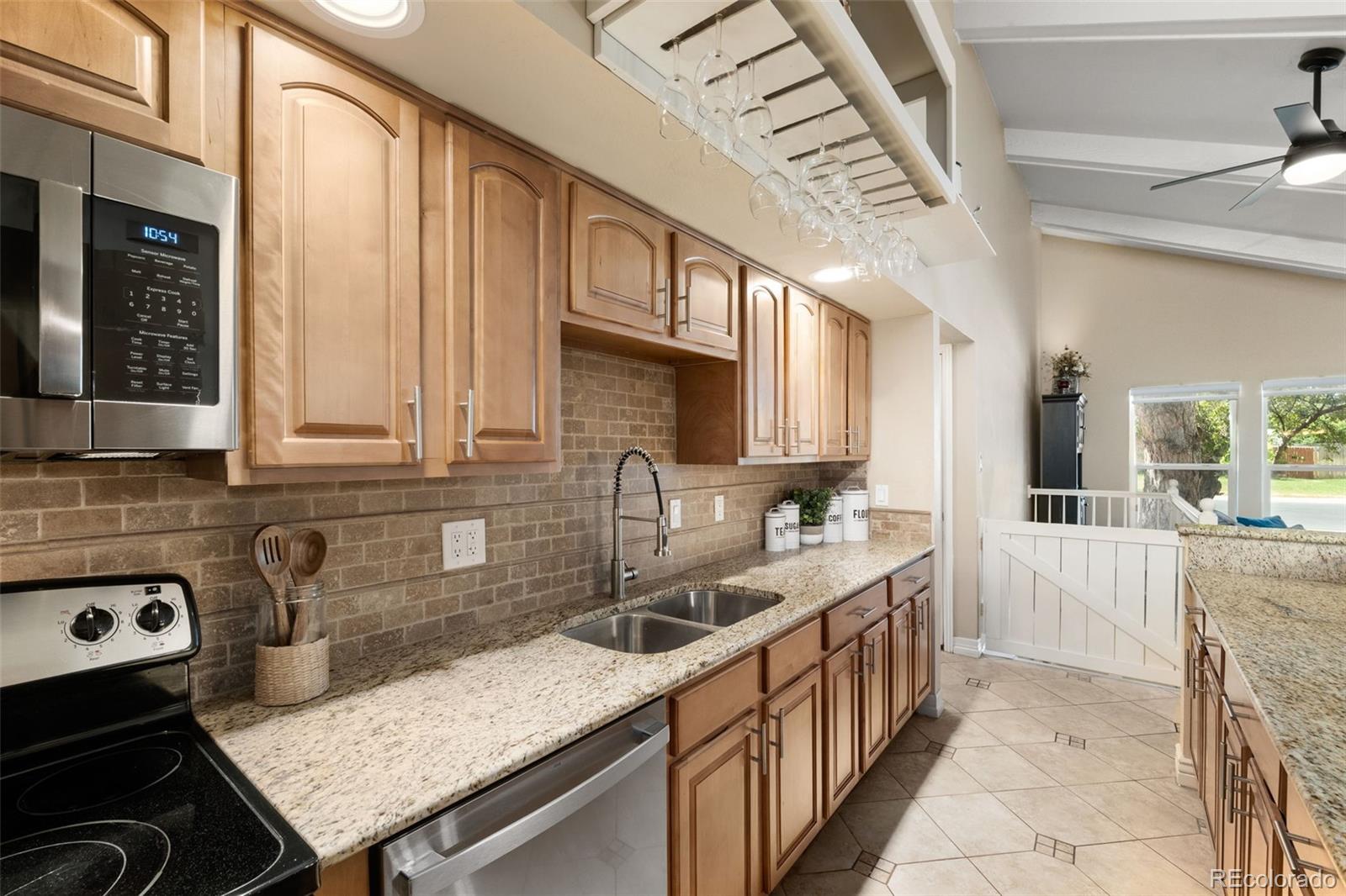 MLS Image #8 for 10005 w warren drive,lakewood, Colorado