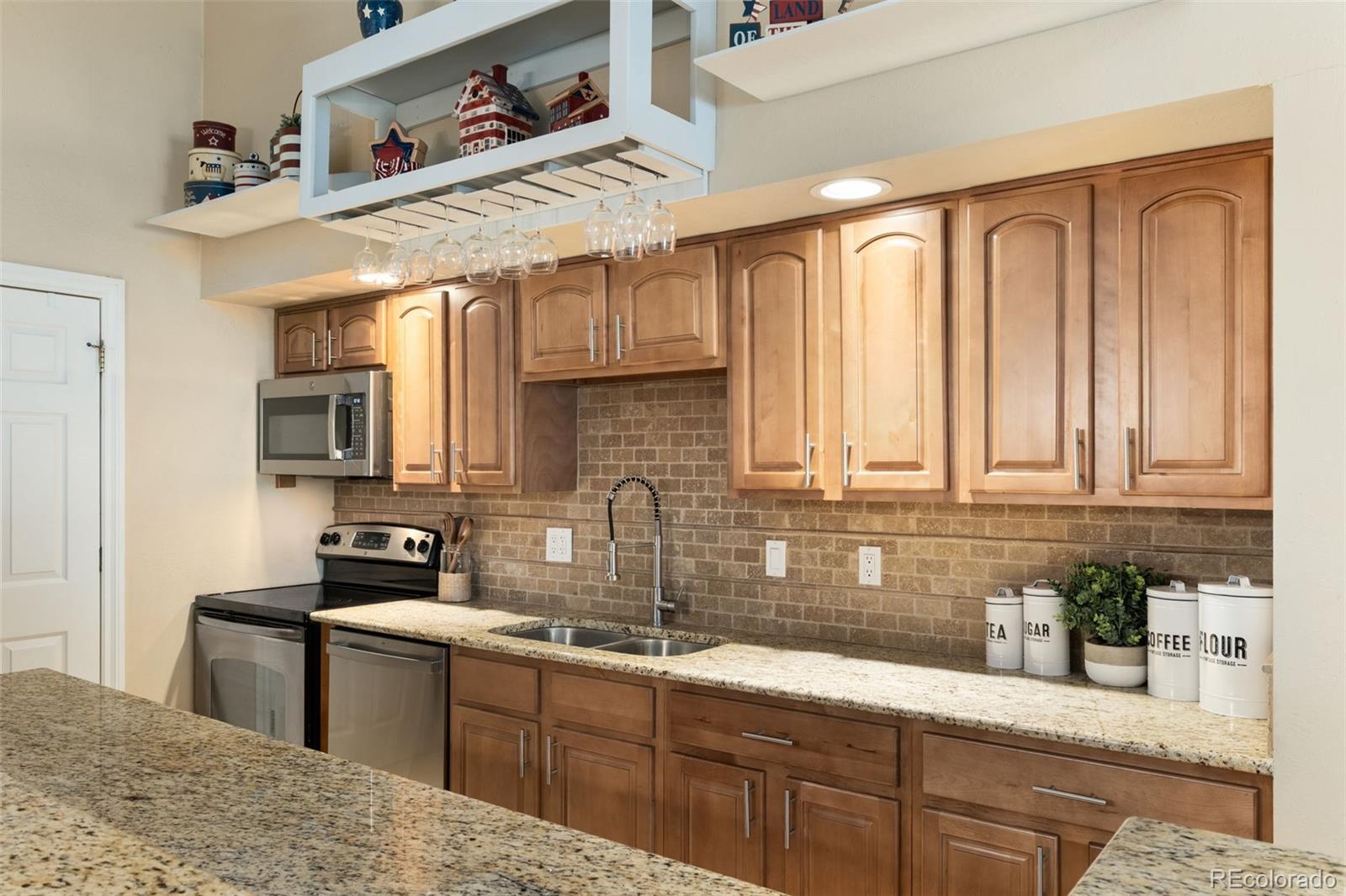 MLS Image #9 for 10005 w warren drive,lakewood, Colorado