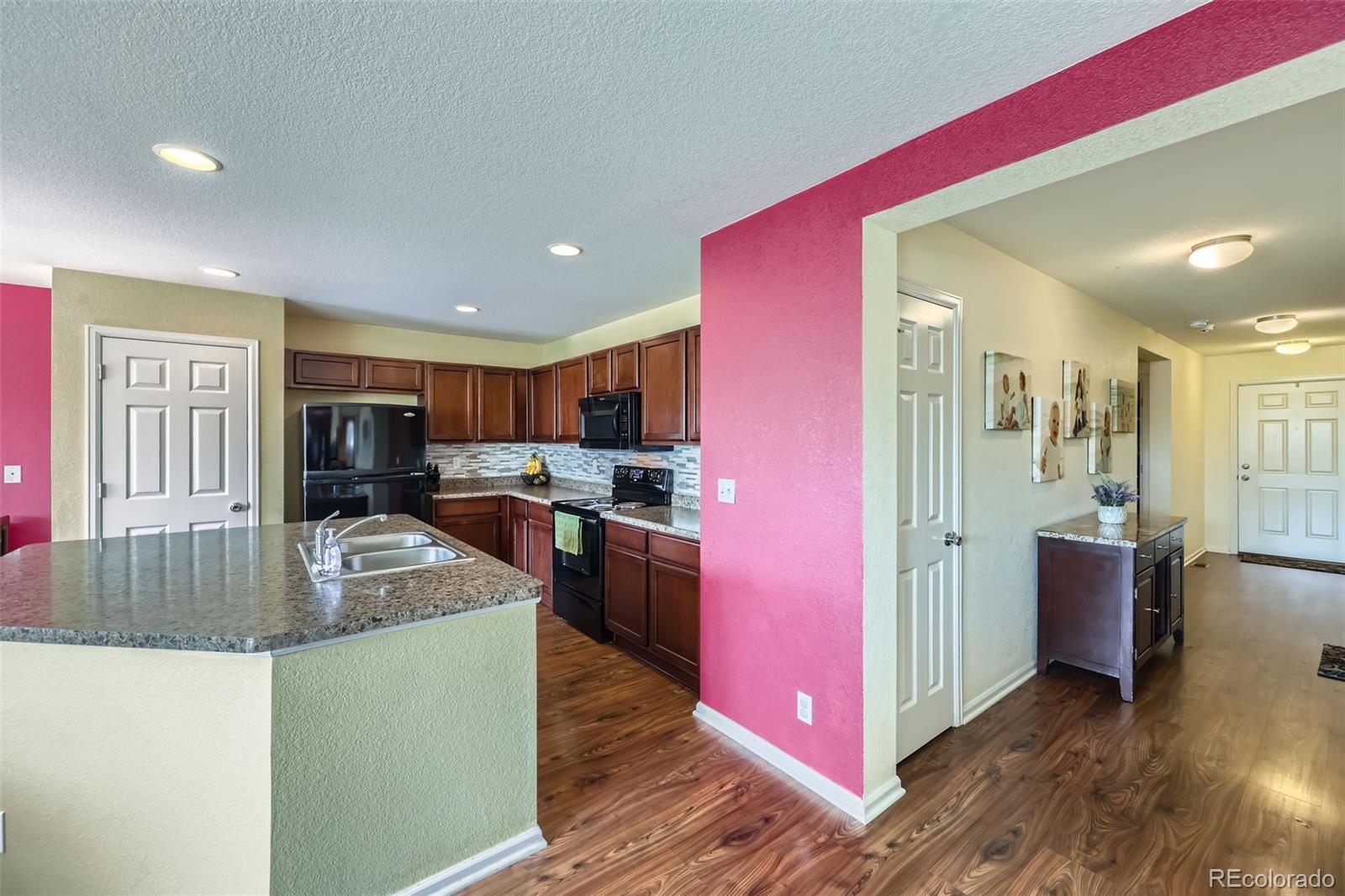 MLS Image #4 for 5280  raritan way,denver, Colorado