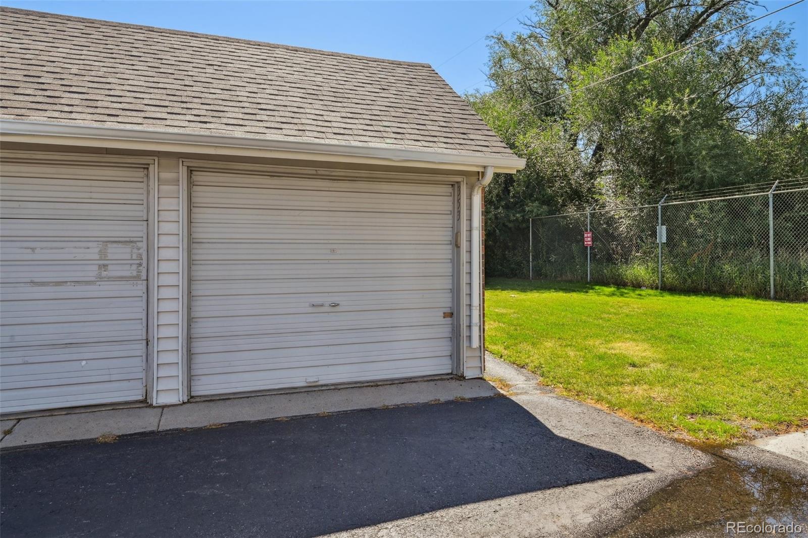 MLS Image #19 for 10150 e virginia avenue,denver, Colorado