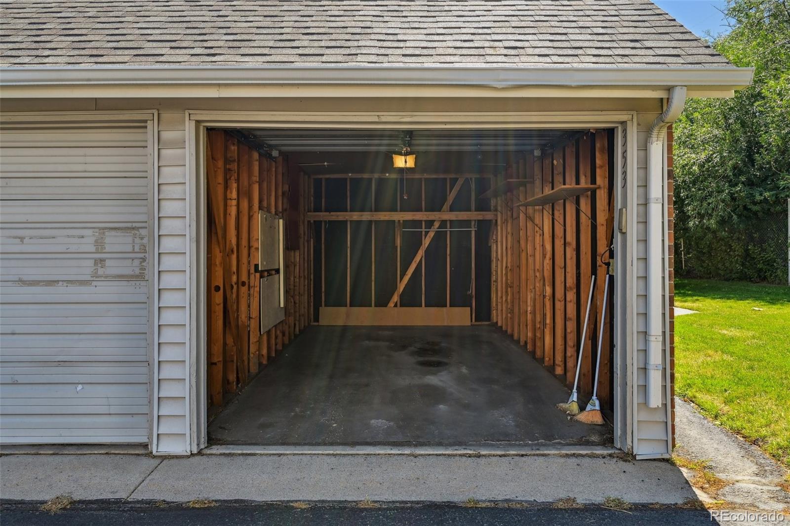 MLS Image #20 for 10150 e virginia avenue,denver, Colorado