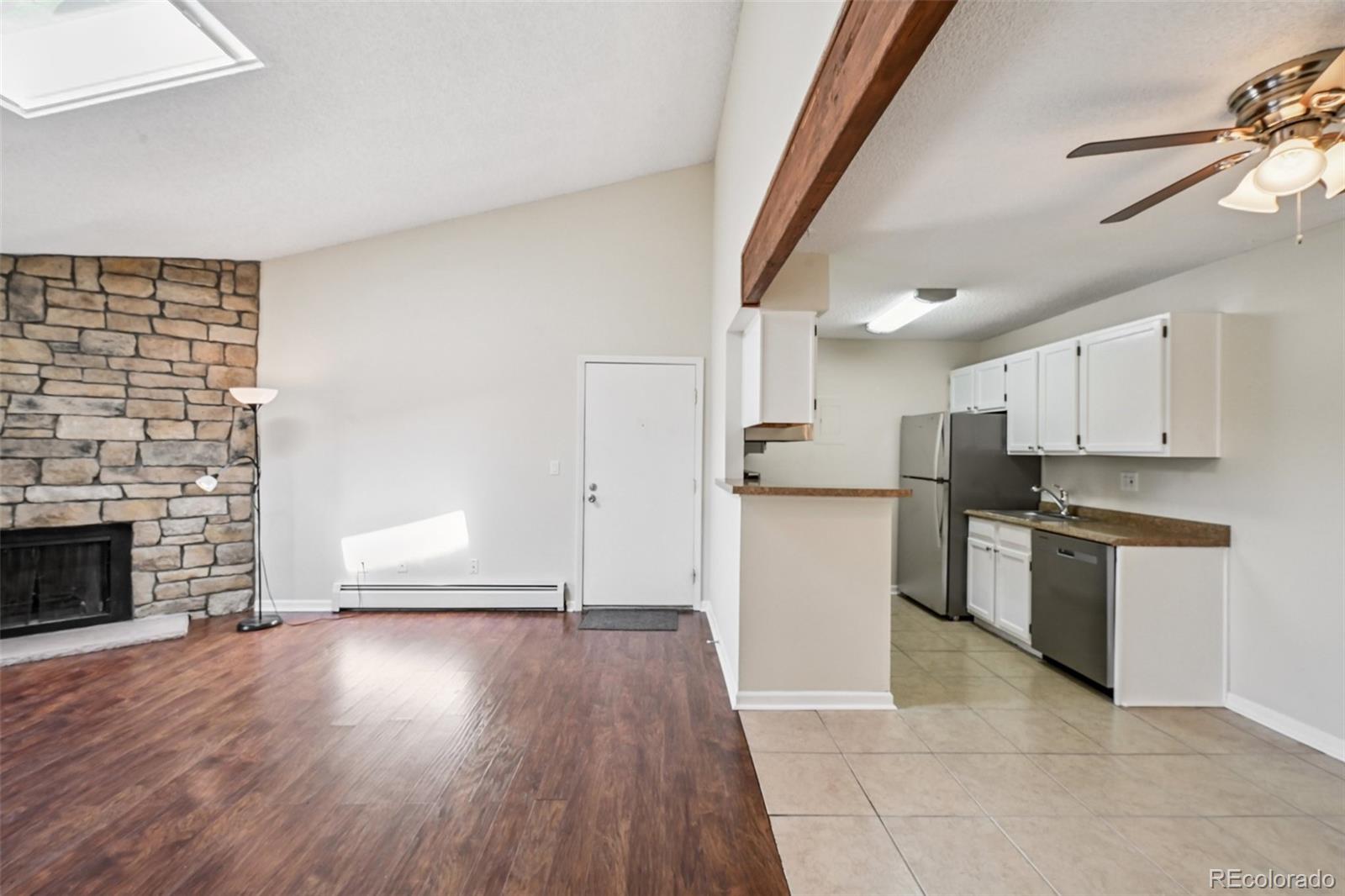 MLS Image #4 for 10150 e virginia avenue,denver, Colorado